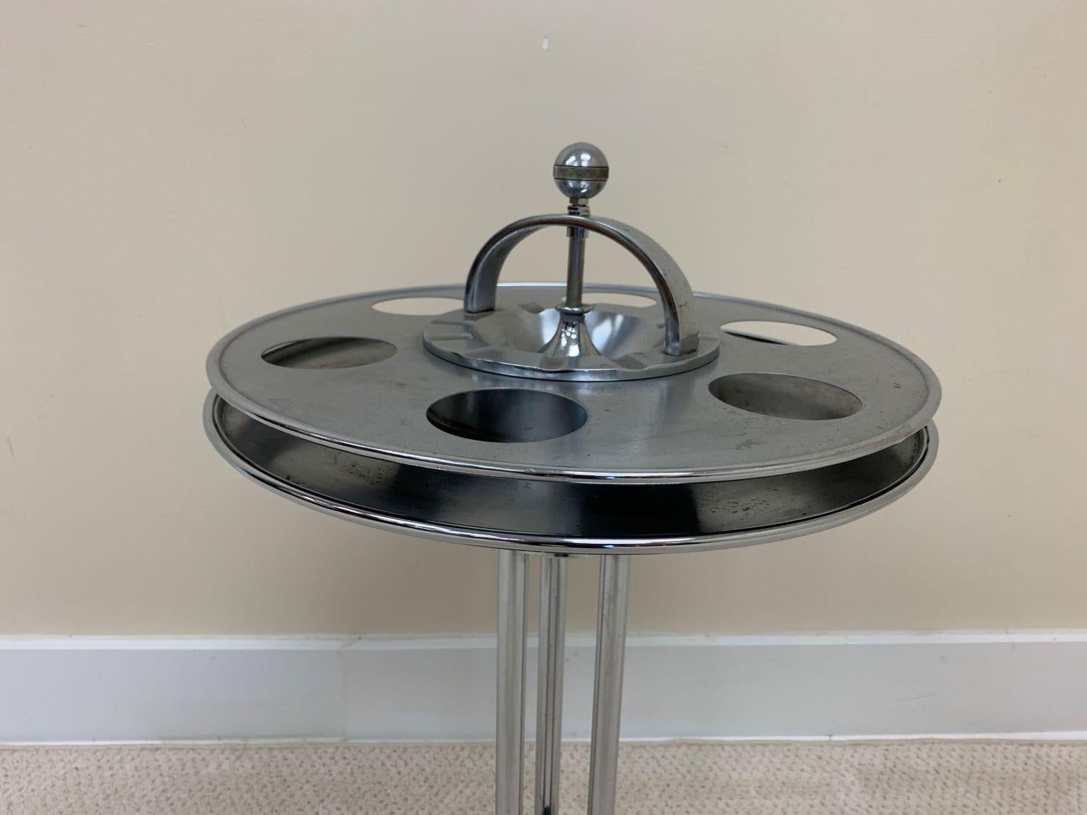 Machine Age Art Deco Railroad Drink, Smoking Stand Circa 1930’s In Good Condition In Bernville, PA