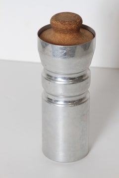 Machine Age Art Deco Rare Schlumbohm Fahrenheitor Cocktail Shaker for Chemex