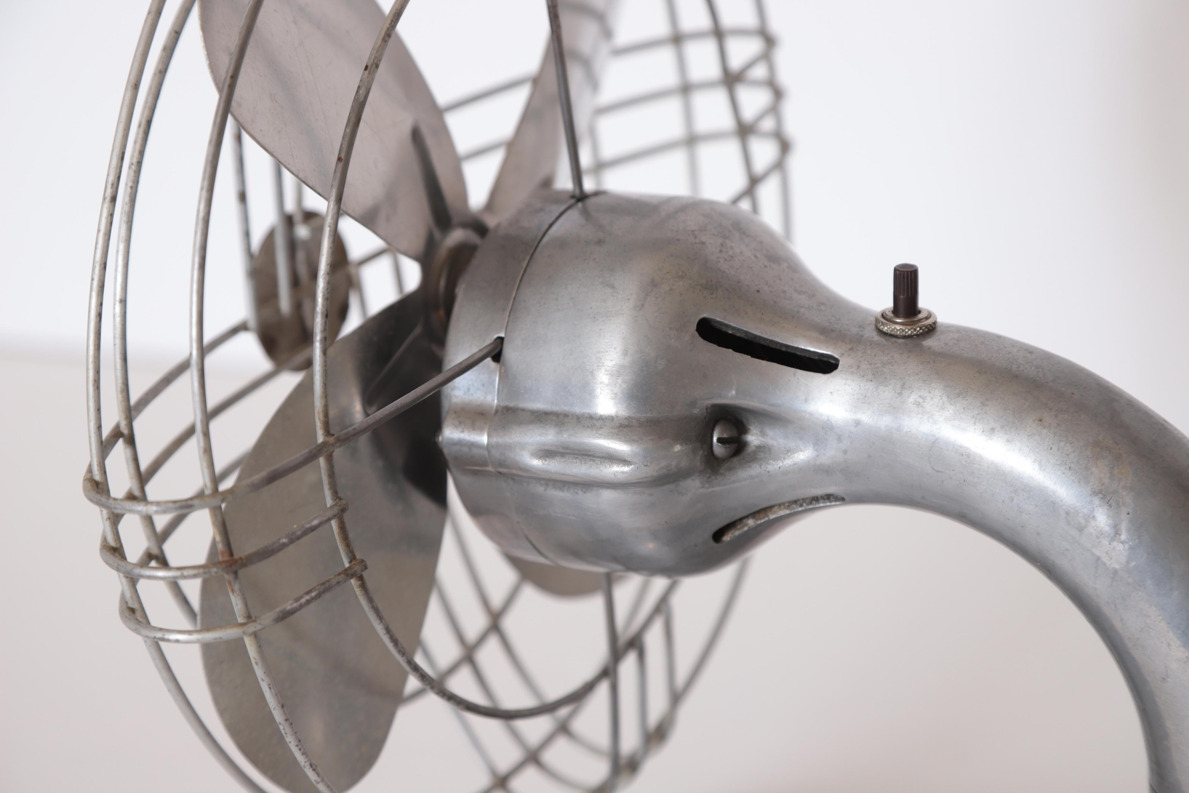 Machine Age Art Deco Streamline Aluminum Zephyr Airkooler Goose-Neck Fan For Sale 4