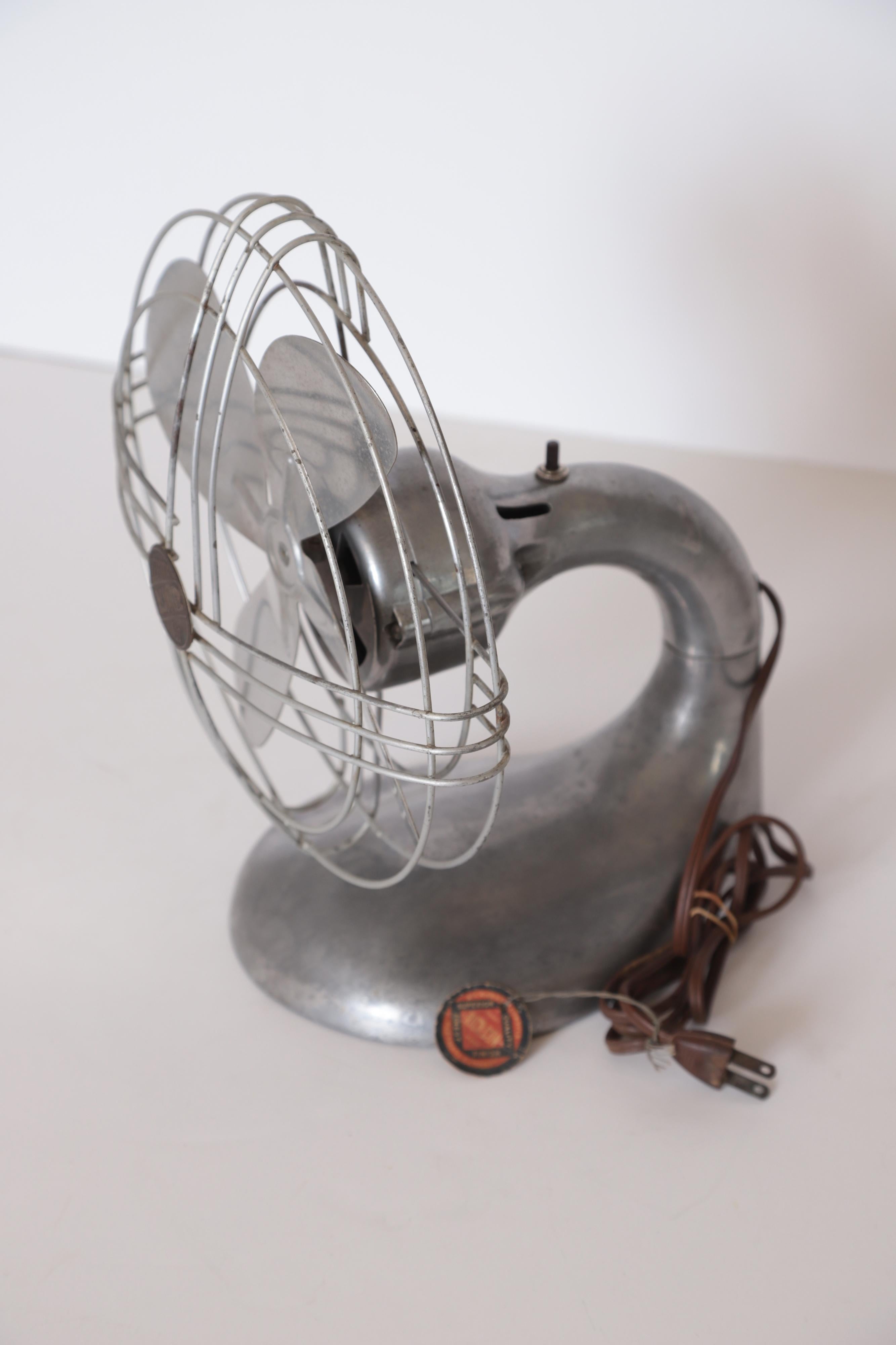 Machine Age Art Deco Streamline Aluminum Zephyr Airkooler Goose-Neck Fan For Sale 8