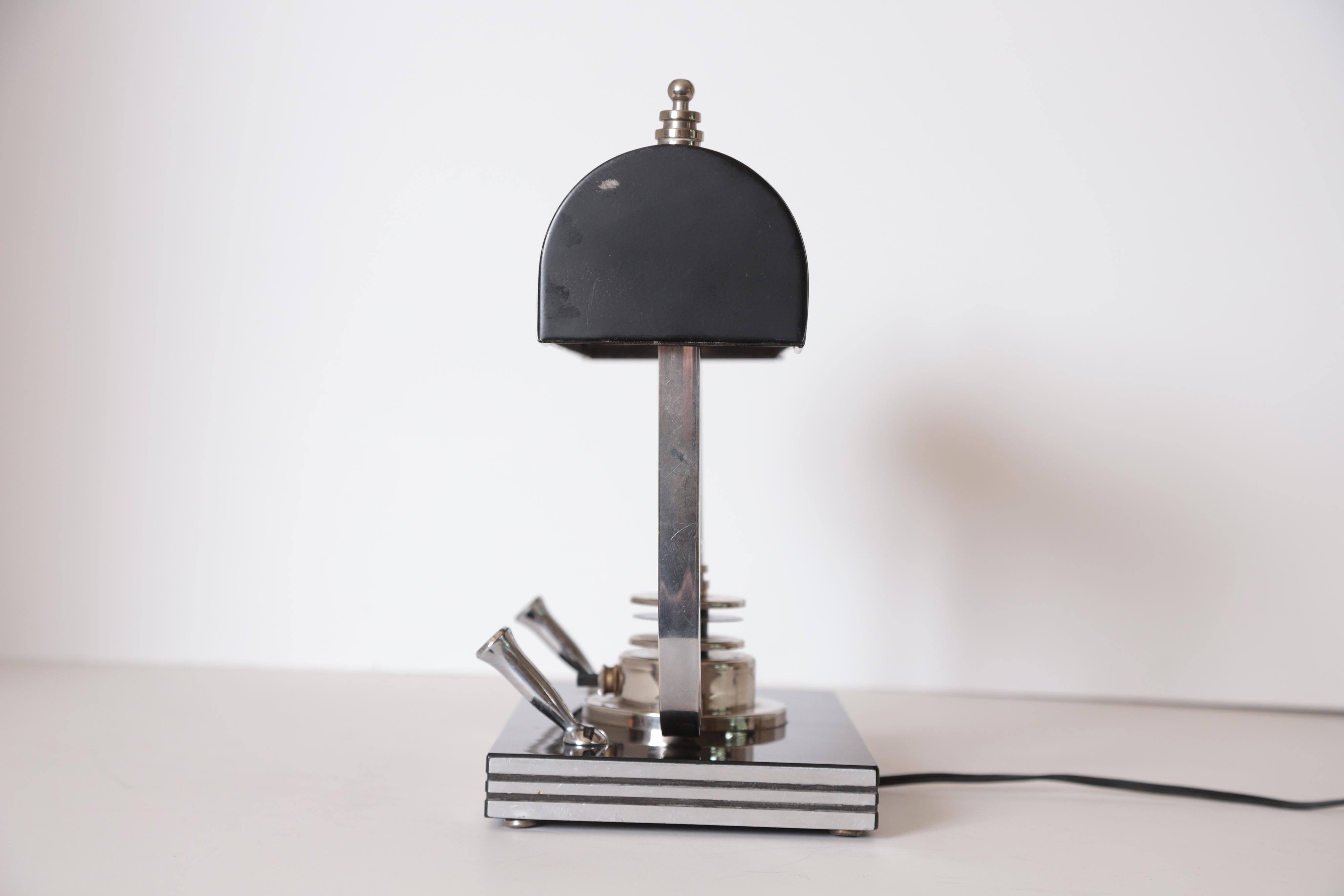 Mid-20th Century Machine Age Art Deco Streamline Markel Desk Lamp Jeweler's Lamp Banker's Lamp