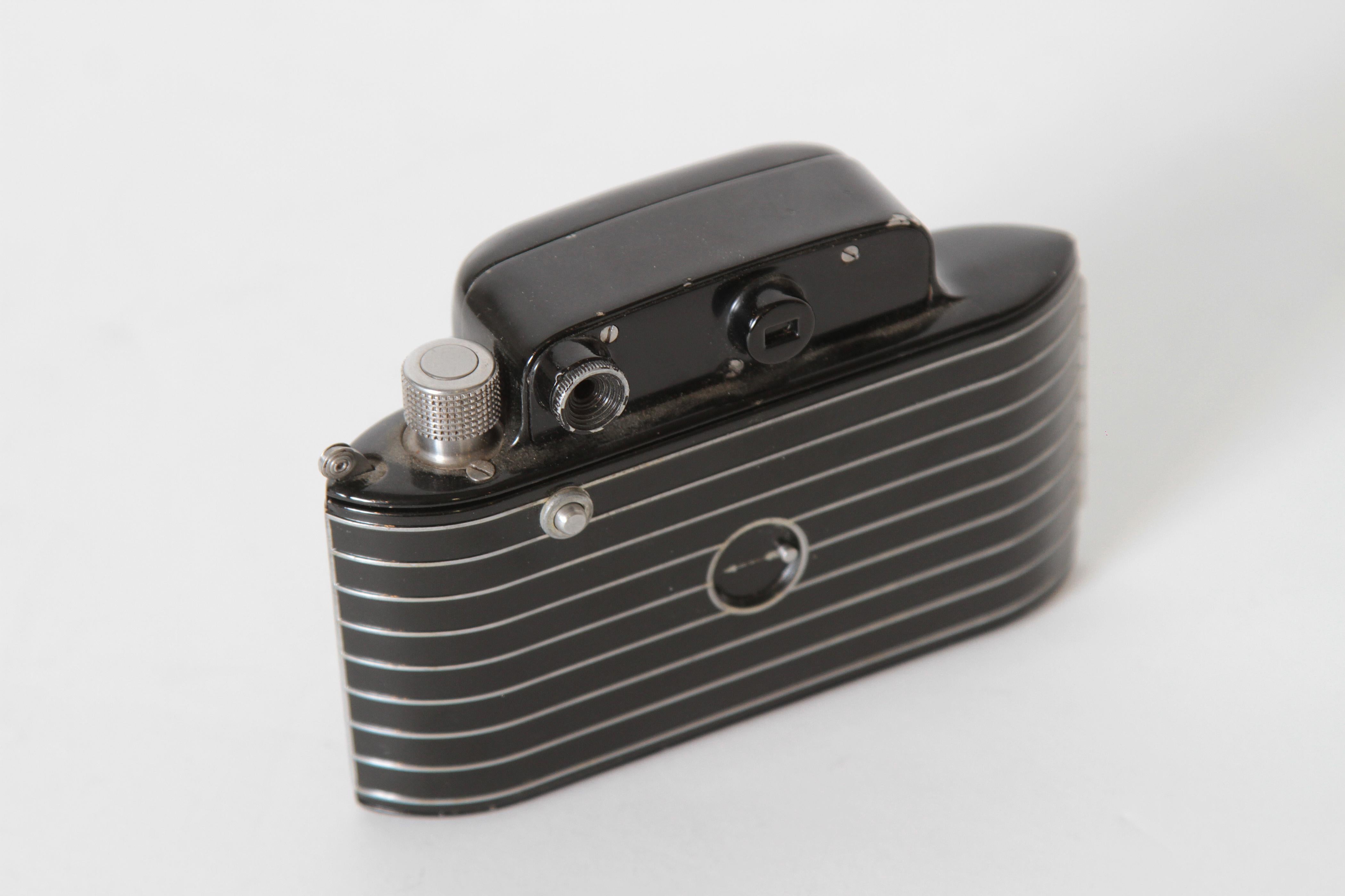 American Machine Age Art Deco Walter Dorwin Teague Kodak Bantam Special Camera