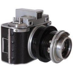Vintage Machine Age Art Deco Walter Dorwin Teague Kodak Medalist Camera with Case