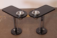 Maschinenzeitalter, Art déco, Wolfgang Hoffmann, Rauchtische für Howell, signiert, Paar