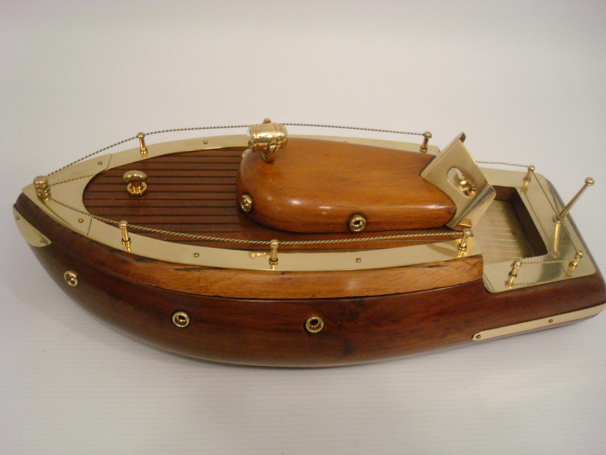 American Machine Age / Art Deco Wood & Brass Speedboat Model Secret Box, circa 1930s For Sale
