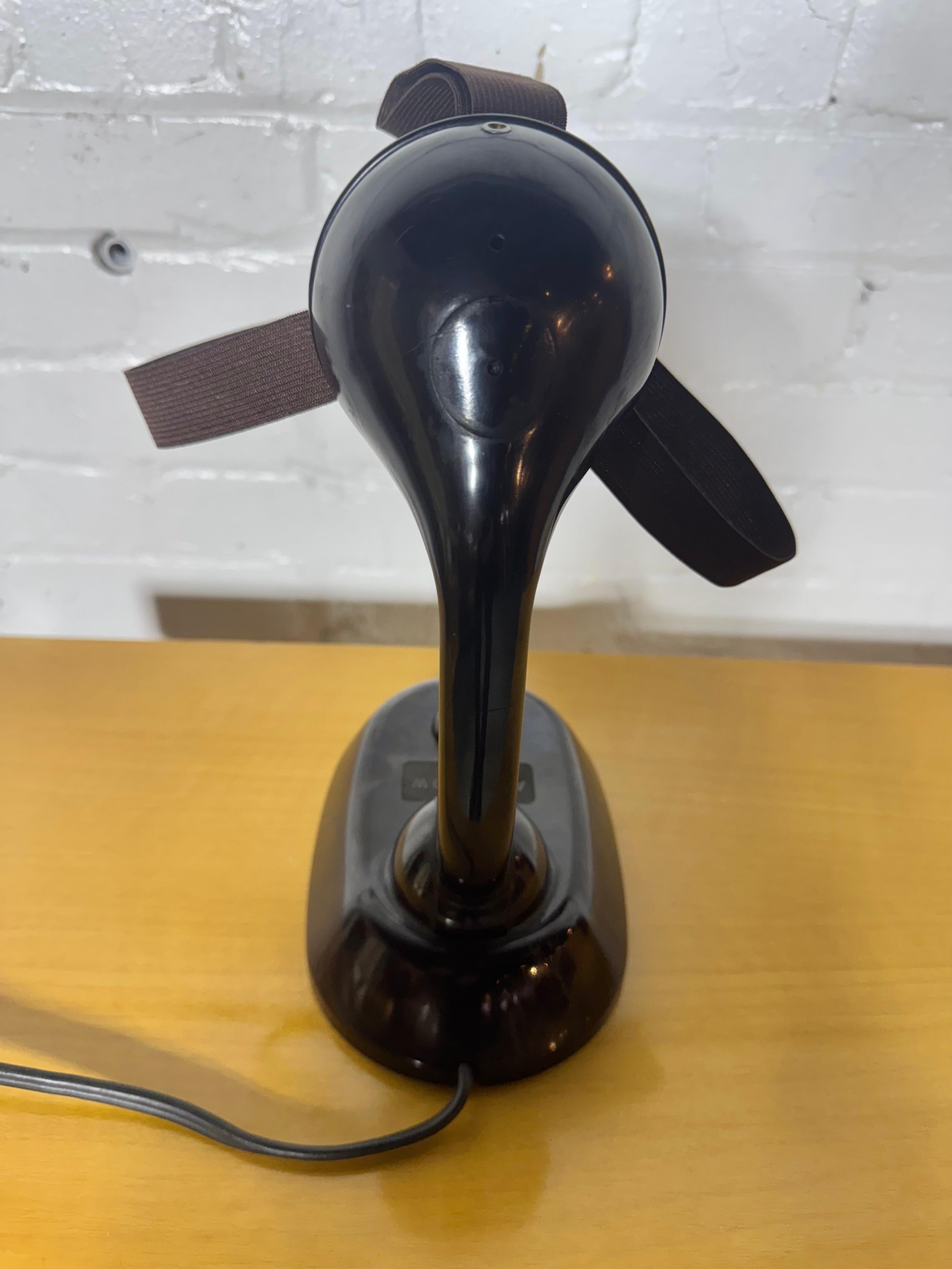 Milieu du XXe siècle Machine Age bakelight Ribbonaire Fan Design/One Langille pour Singer, 1931 en vente