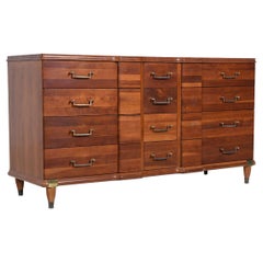 Machine Age Cherrywood "Conto Original" 12-Drawer Dresser by Hickory MFG