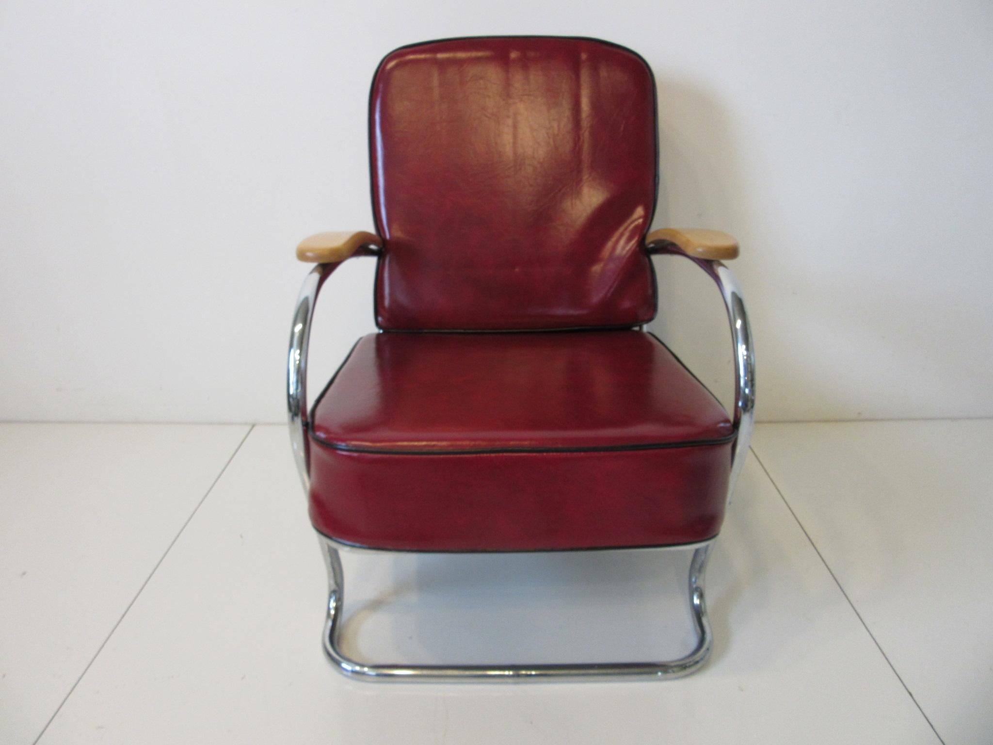 American Machine Age / Deco Large Lounge Chair in the Style of Hoffmann & Howell