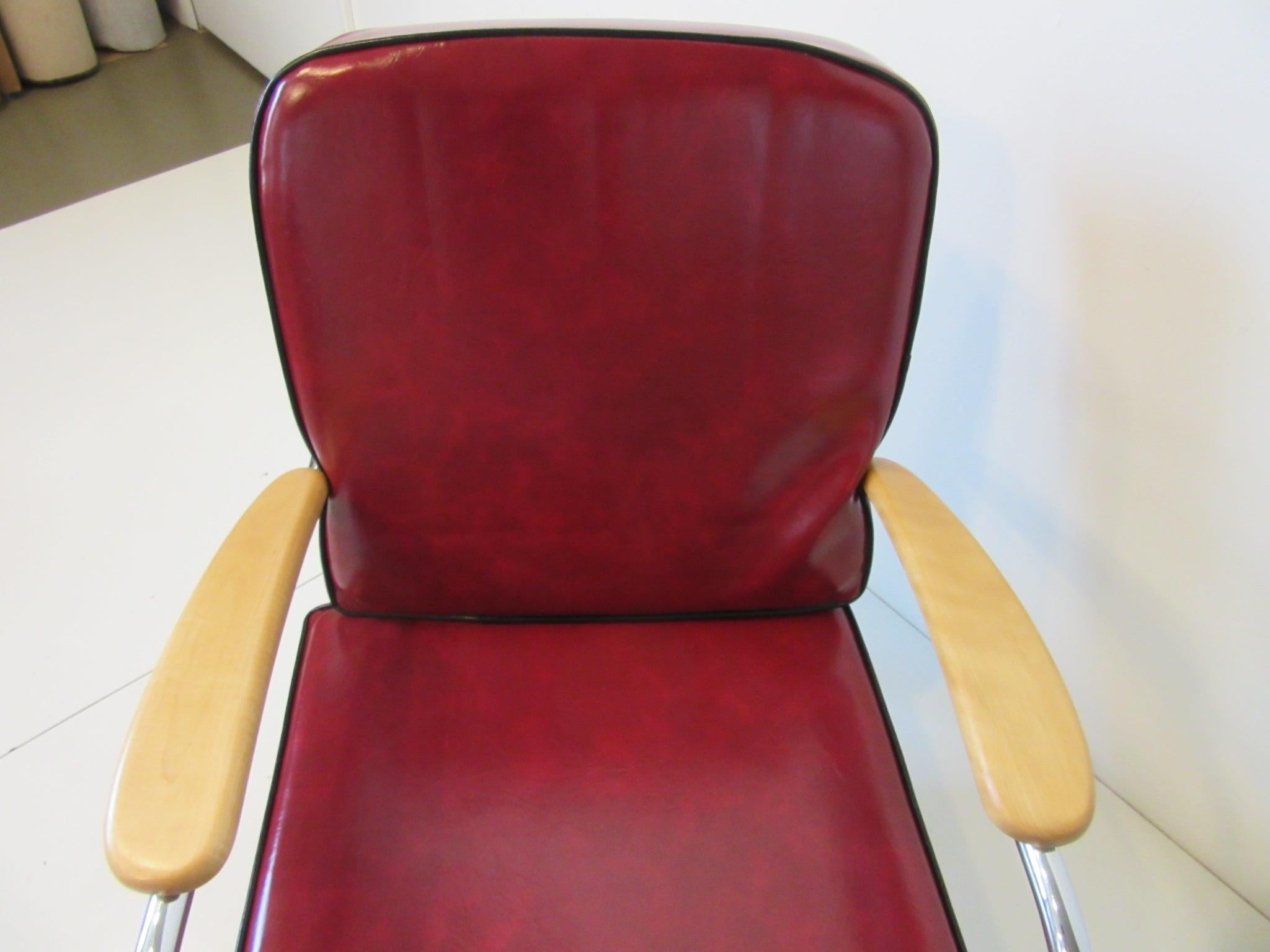 Machine Age / Deco Large Lounge Chair in the Style of Hoffmann & Howell 2