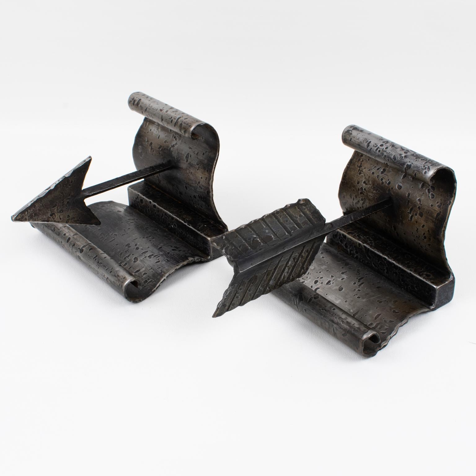 Machine Age Art Deco Wrought Iron Bookends Arrow Design, France 1940s 3