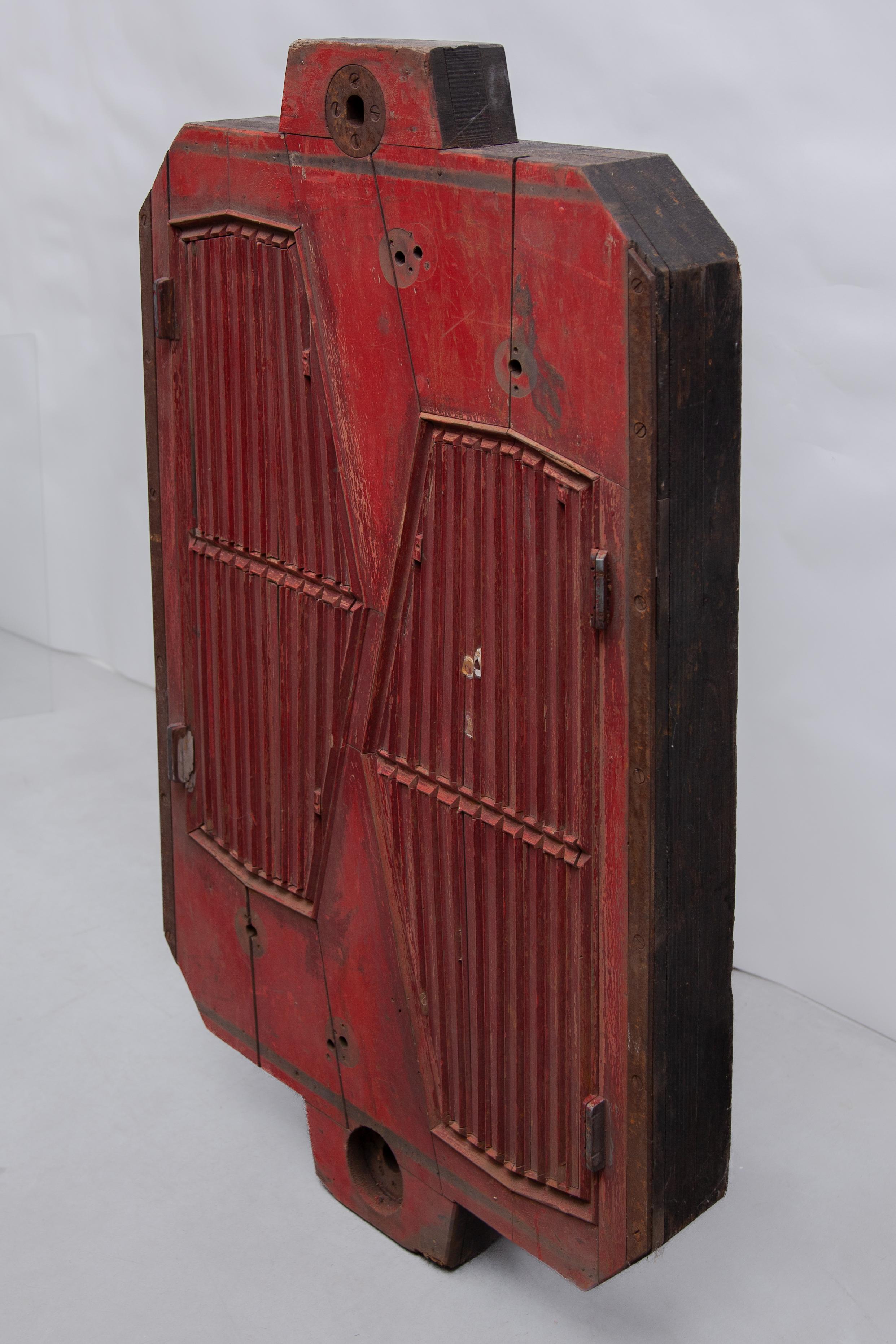 Machine Age Industrial Wooden Foundry Mold for a Chrome Car Grill, France, 1950s In Good Condition For Sale In Antwerp, BE