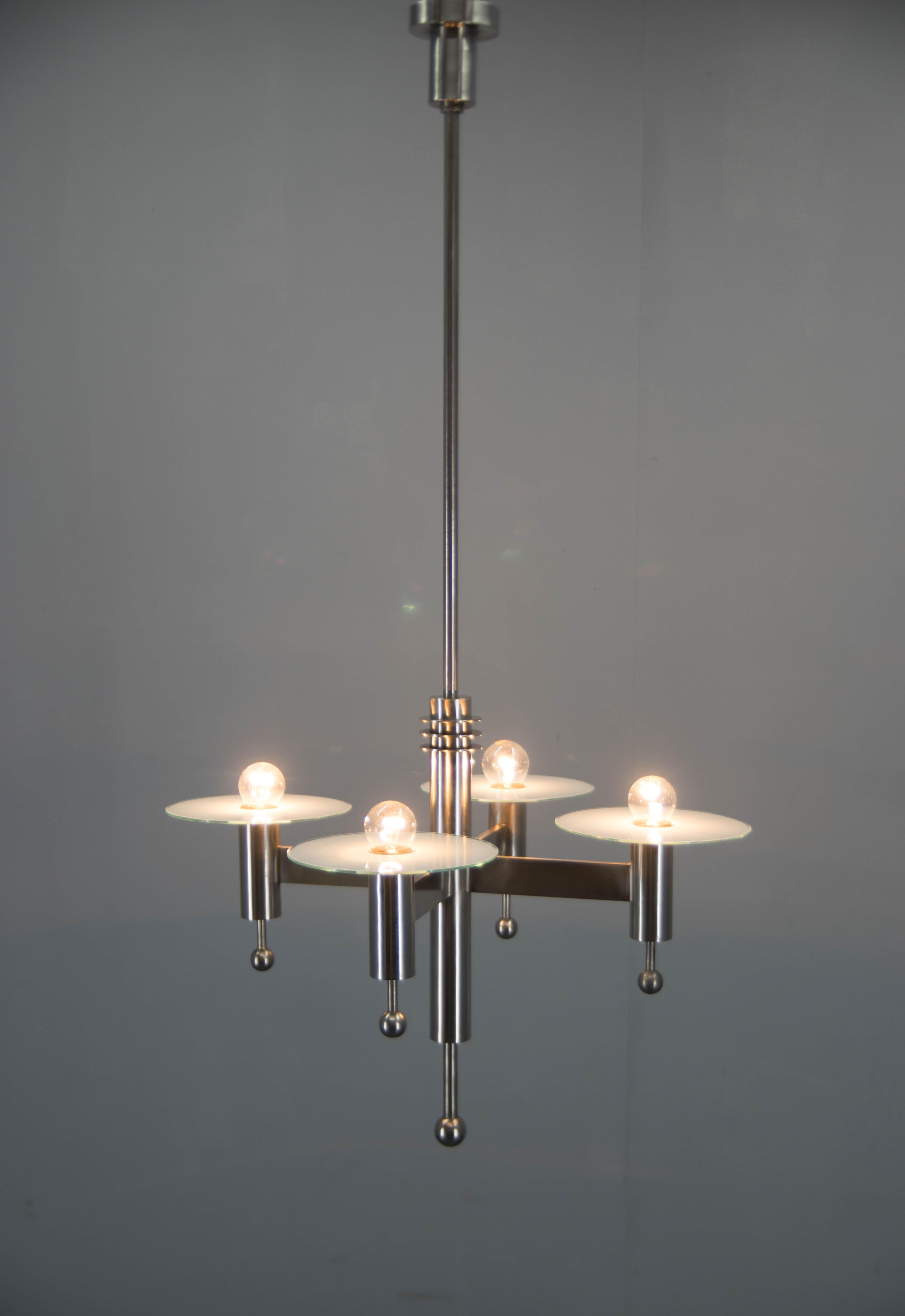 Machine Age Nickel-Plated 4-Flamming Chandelier, 1920s In Good Condition For Sale In Praha, CZ