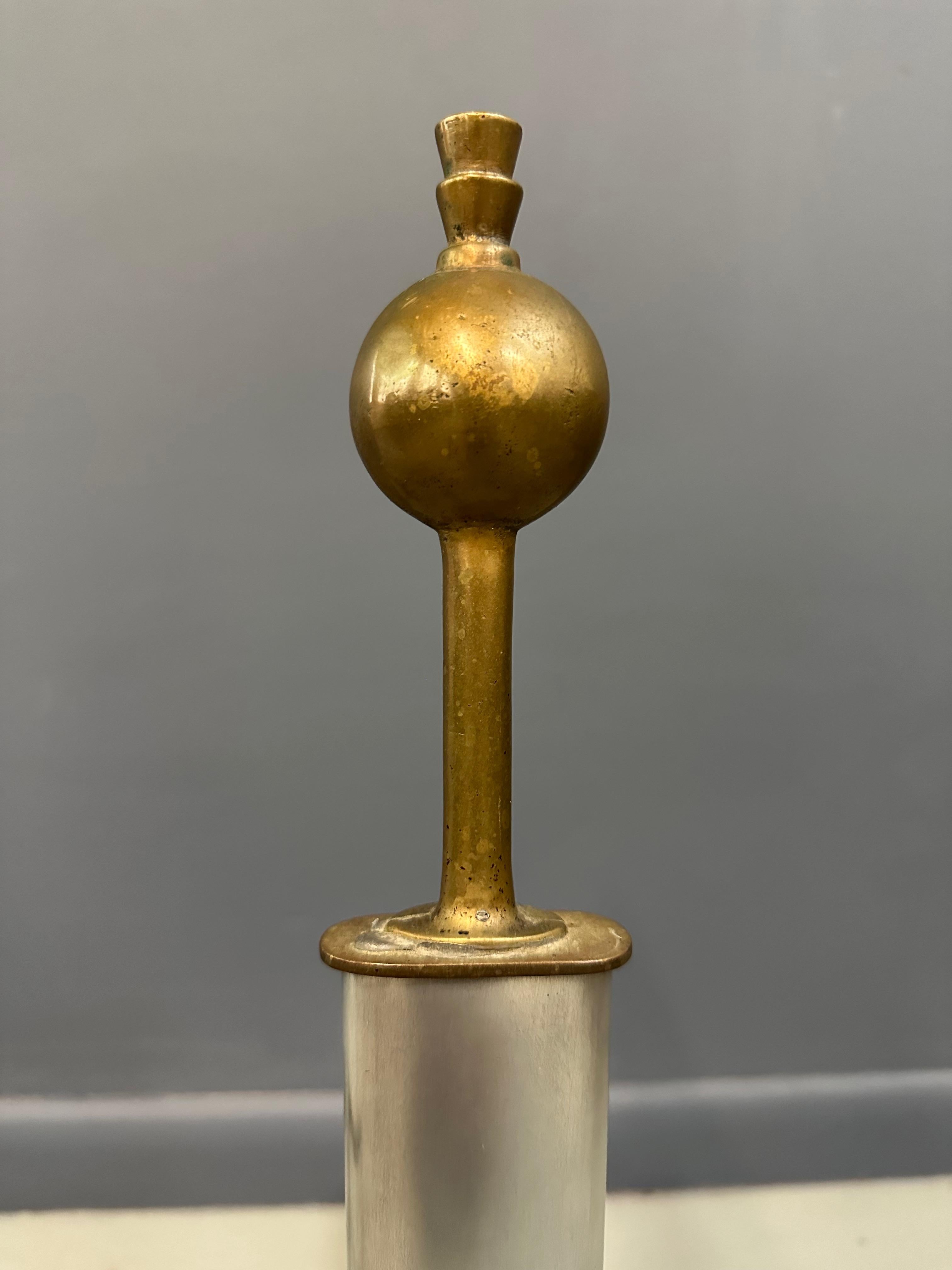 Ère de la machine Machine Age Polished Steel and Brass Andirons, Early-20th Century en vente