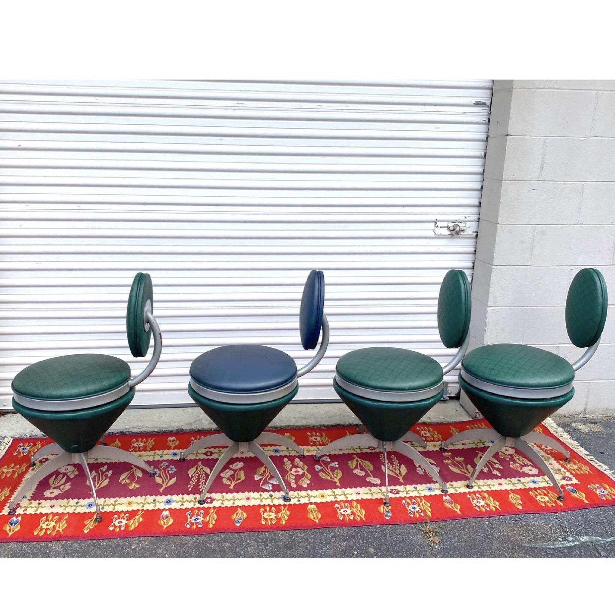 Metal Machine Age Swivel Chairs in the Style of Vernon Panton, a Set of 4 For Sale