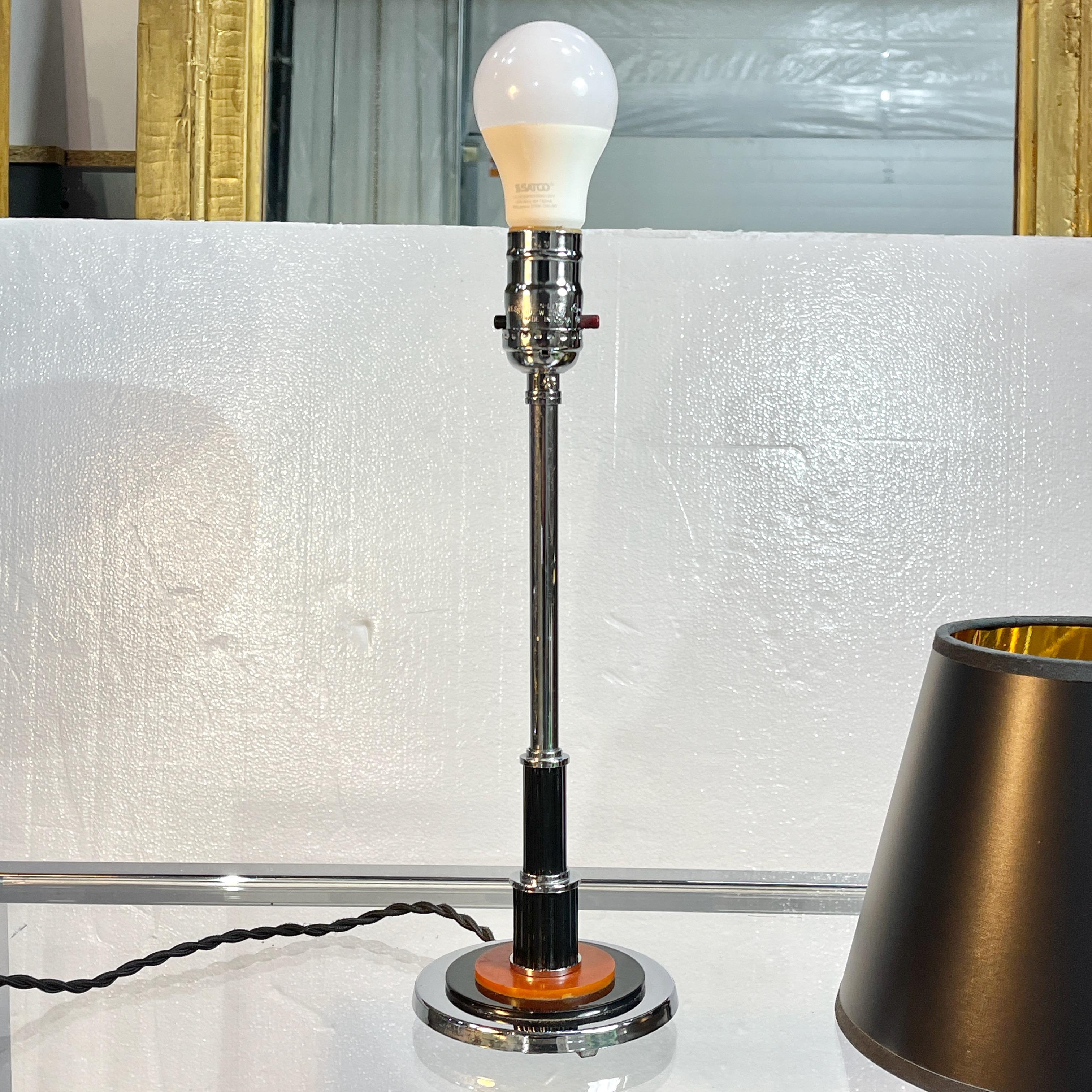 Lampe à poser Machine Age en vente 1