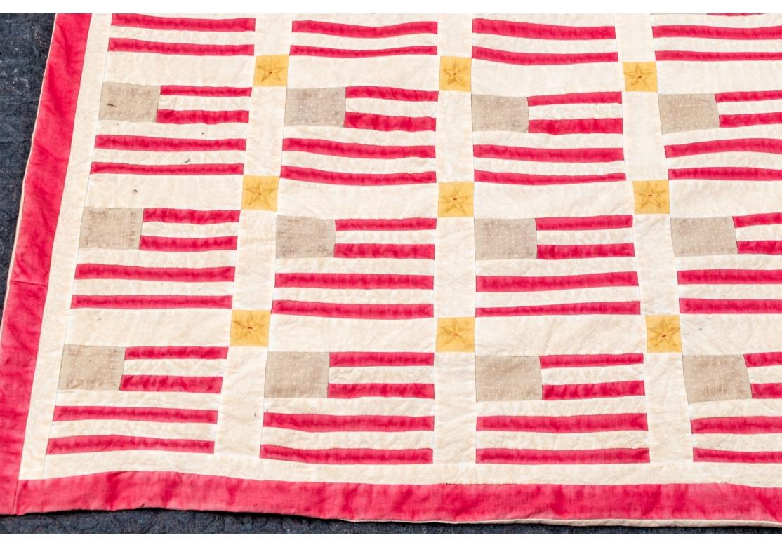 Américain Quilt américain réalisé à la machine avec motif de drapeau américain en vente
