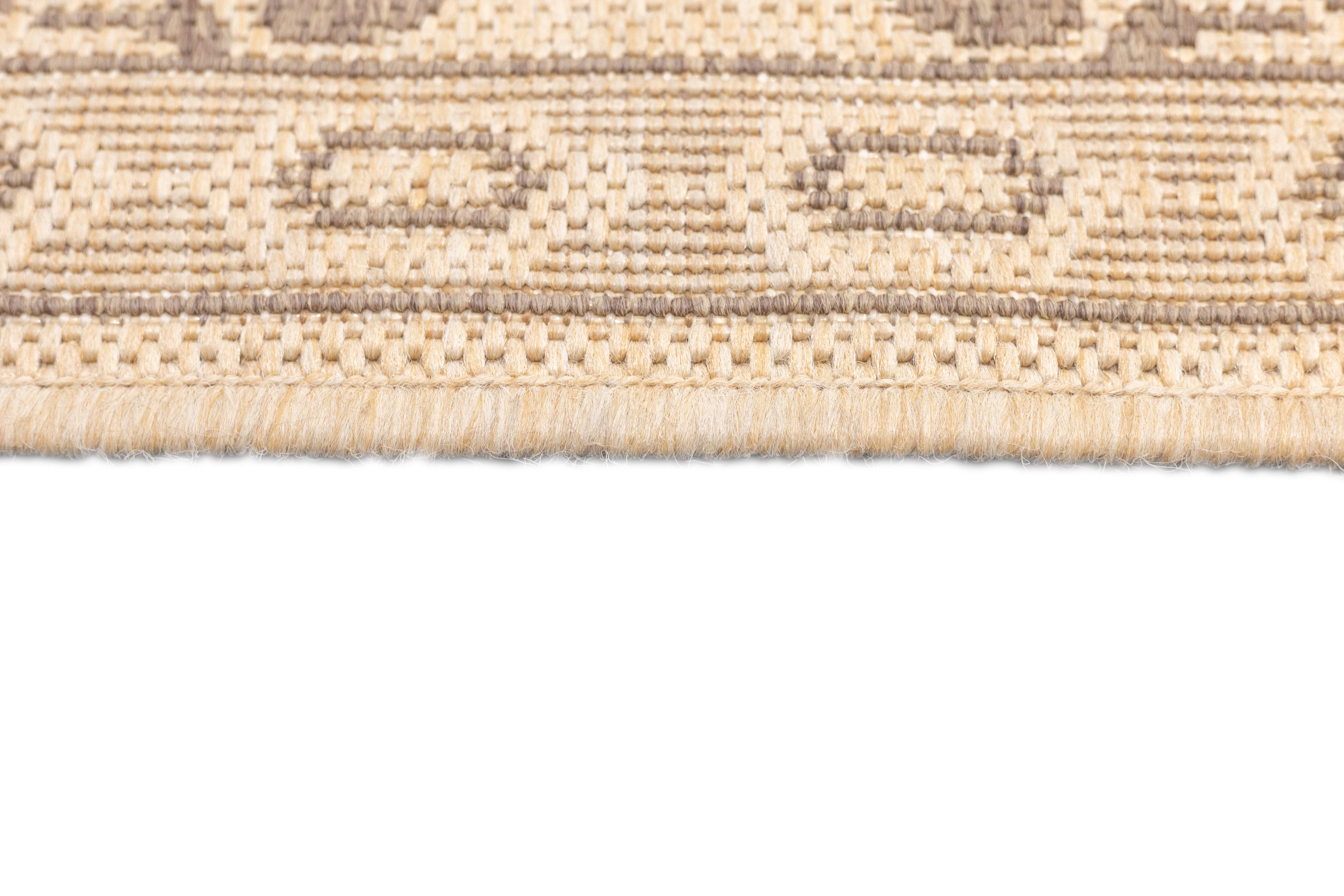 Contemporary Machine Made Rug 5'2'' x 7'5'' For Sale