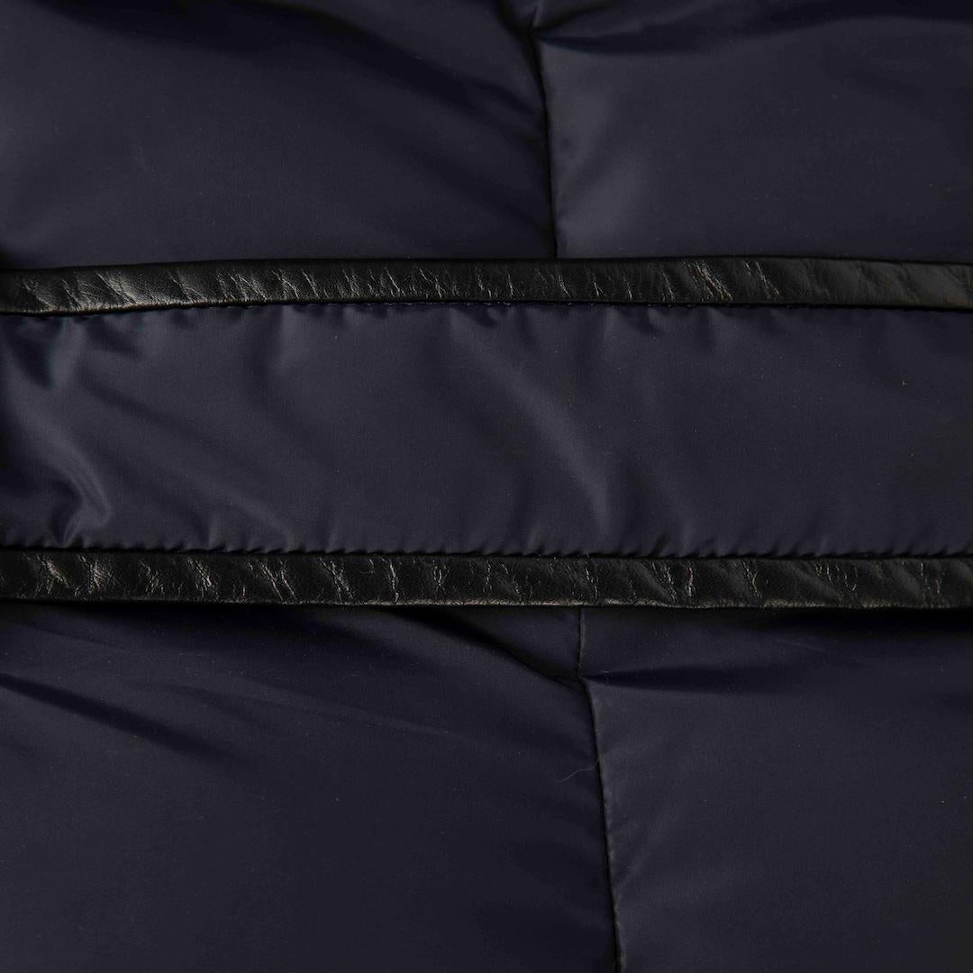 Mackage Navy Cappotto con cappuccio in pelliccia di procione Taglia M In condizioni buone in vendita a London, GB