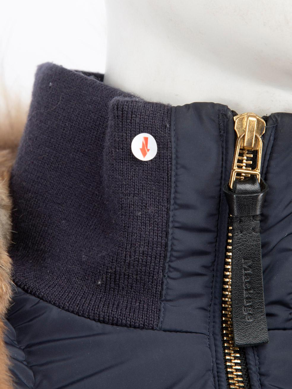 Mackage Navy Cappotto con cappuccio in pelliccia di procione Taglia M in vendita 2