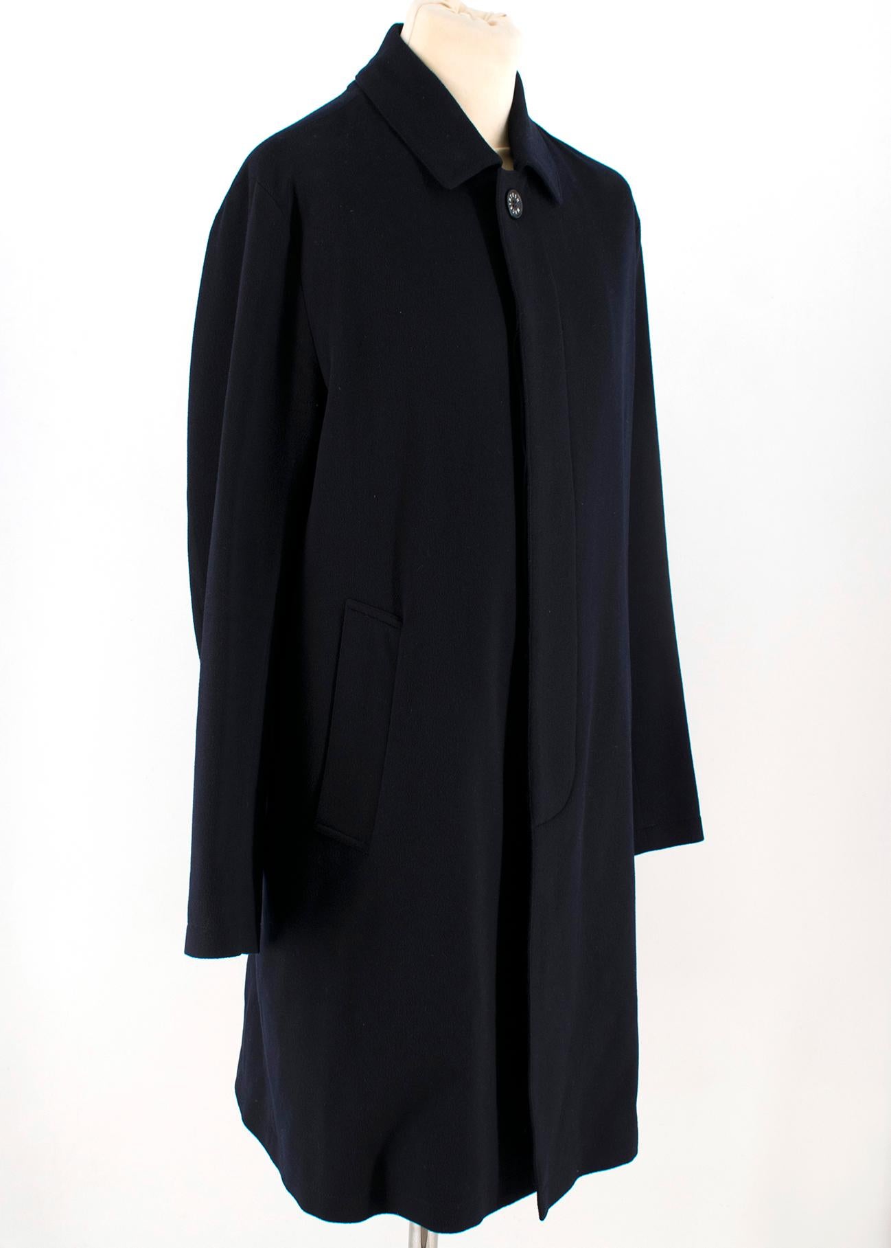 Navy Mackintosh Coat

Navy Coat
Made with Loro Piana Cashmere
Single breasted
Long sleeves
Two side pockets

Measurements are taken laying flat, seam to seam. 

Shoulder: 49 cm
Chest: 54 cm
Length: 84 cm
