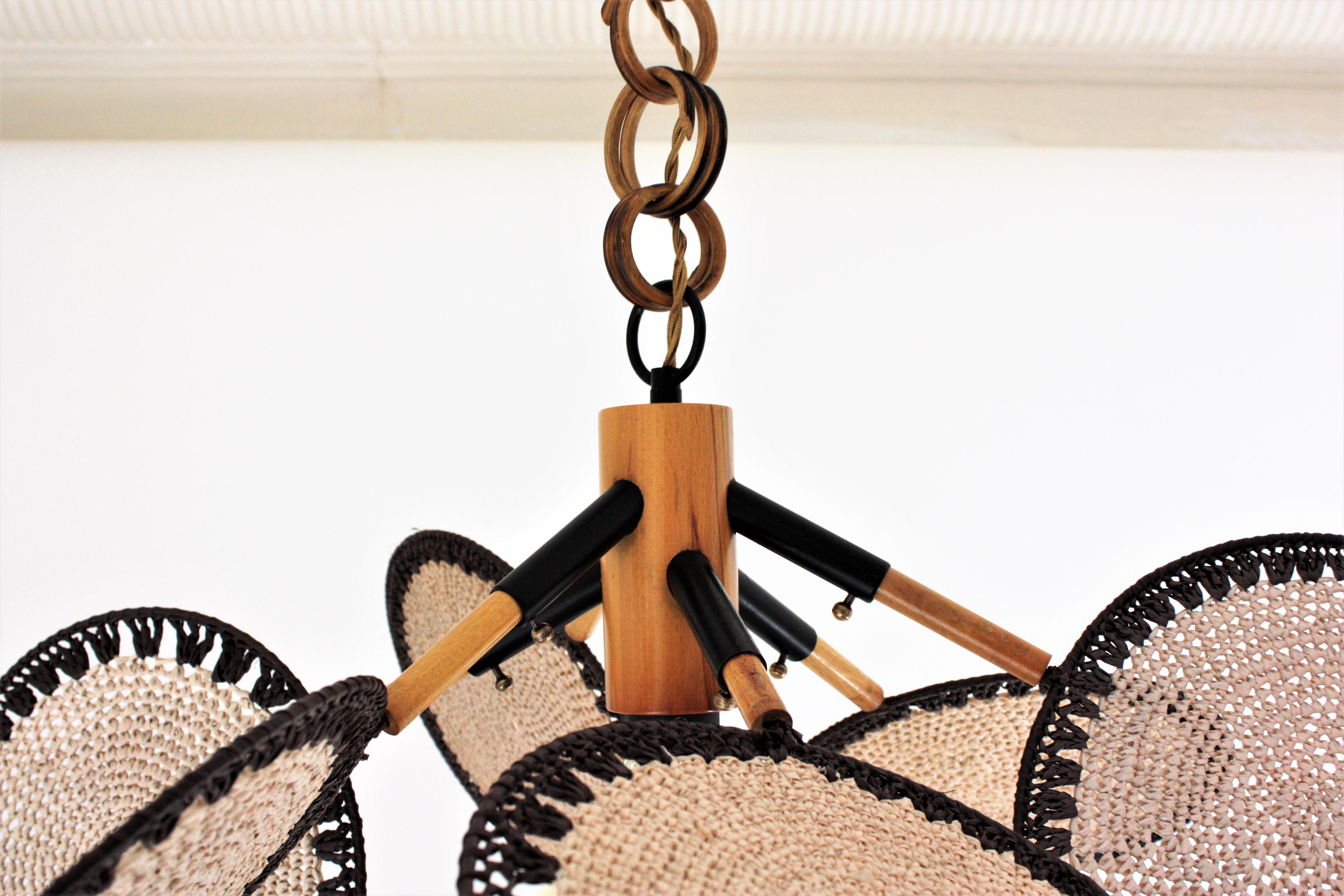 Macrame Fiber Rattan 'Uchiwa' Chandelier / Pendant, 1970s For Sale 8