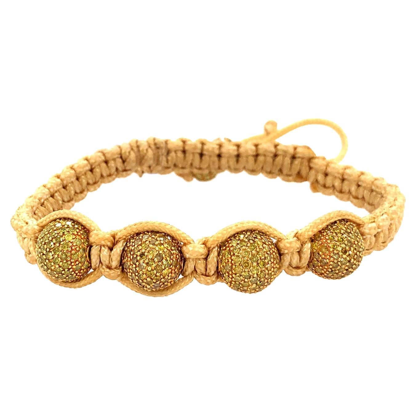 Macrame Bracelet souple en or jaune 18 carats et diamants en vente