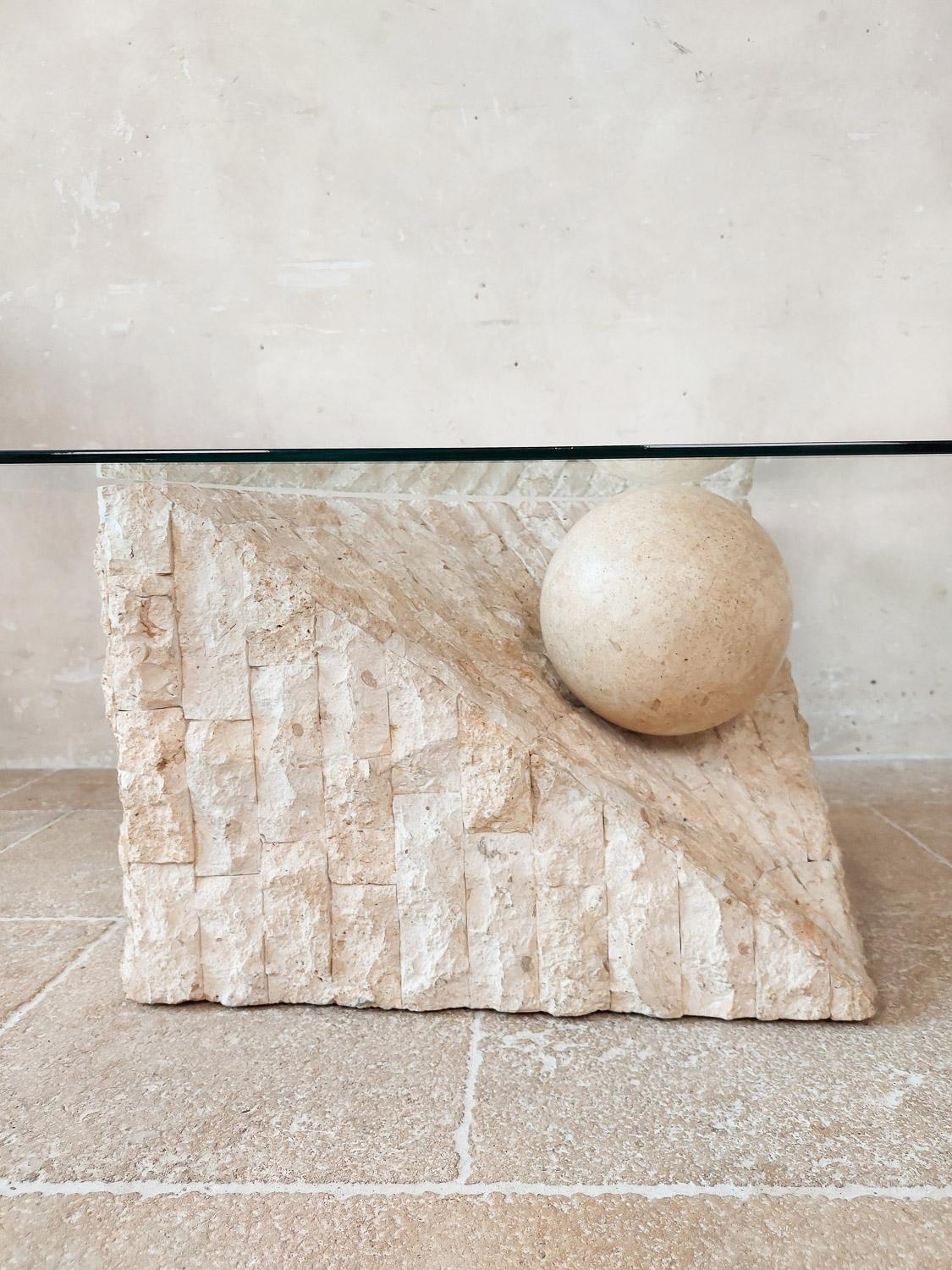 Mactan Stone Coffee Table by Magnussen Ponte, 1980s In Good Condition In Baambrugge, NL