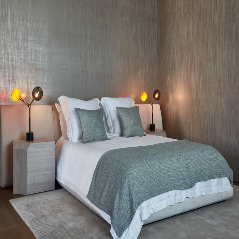 Mexican Organic Modern Table Lamp Lost-Wax Bronze Vermilion and Smoke Blown Glass Globes For Sale