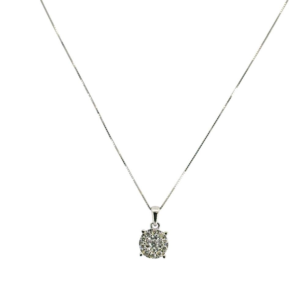 Collana con ciondolo con diamanti da 0,33 carati in oro bianco 14k di Macy & Co. in vendita 3