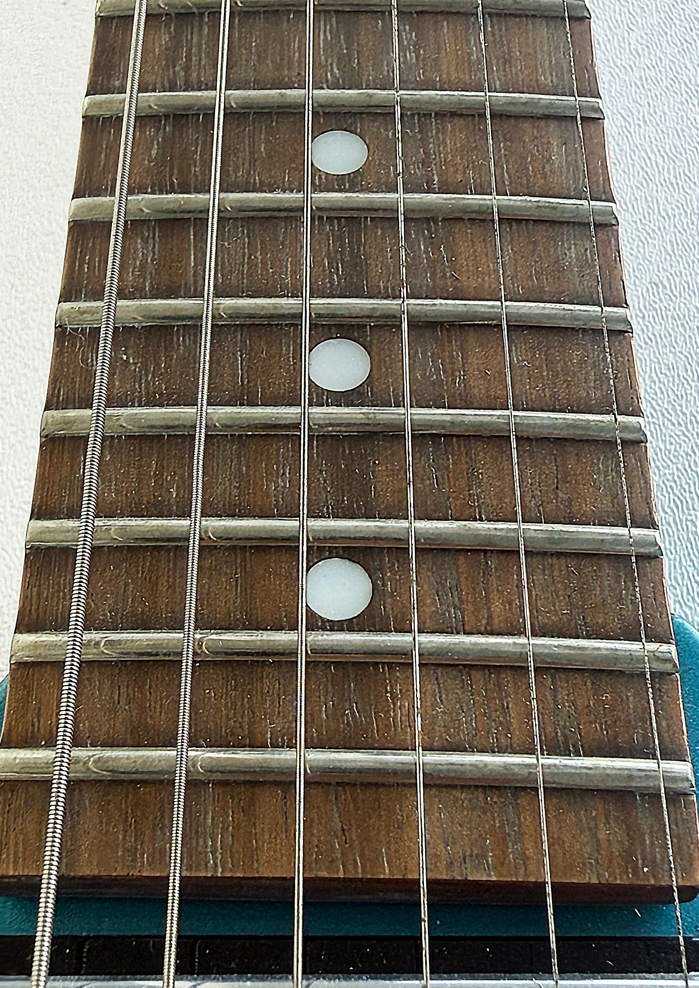 Ère spatiale Macy Gray, Dave La Chappelle Guitare électrique Epiphone dédicacée en vente