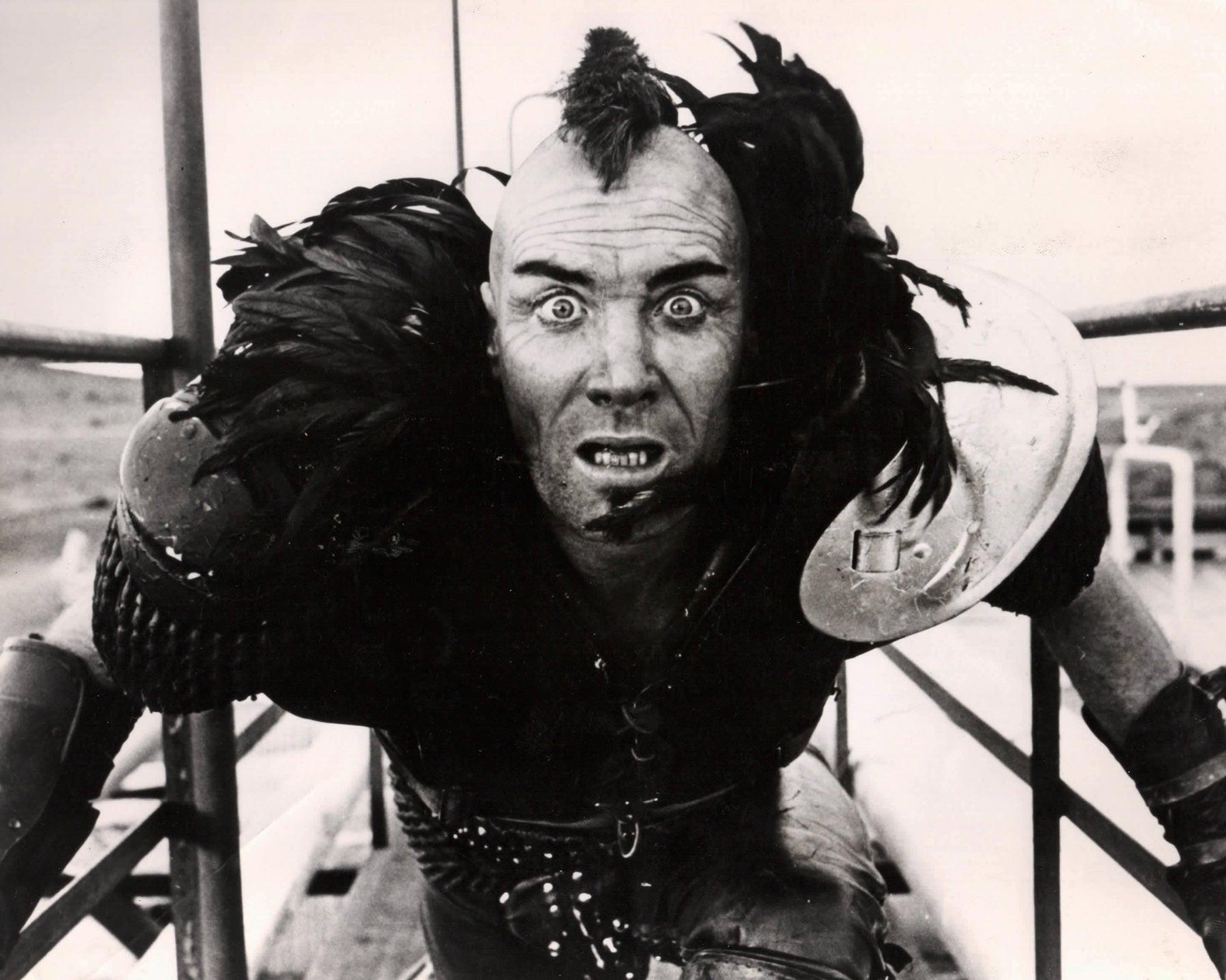 Papier Mad Max 2 1981 Publicity Film Movie Press Still Framed en vente