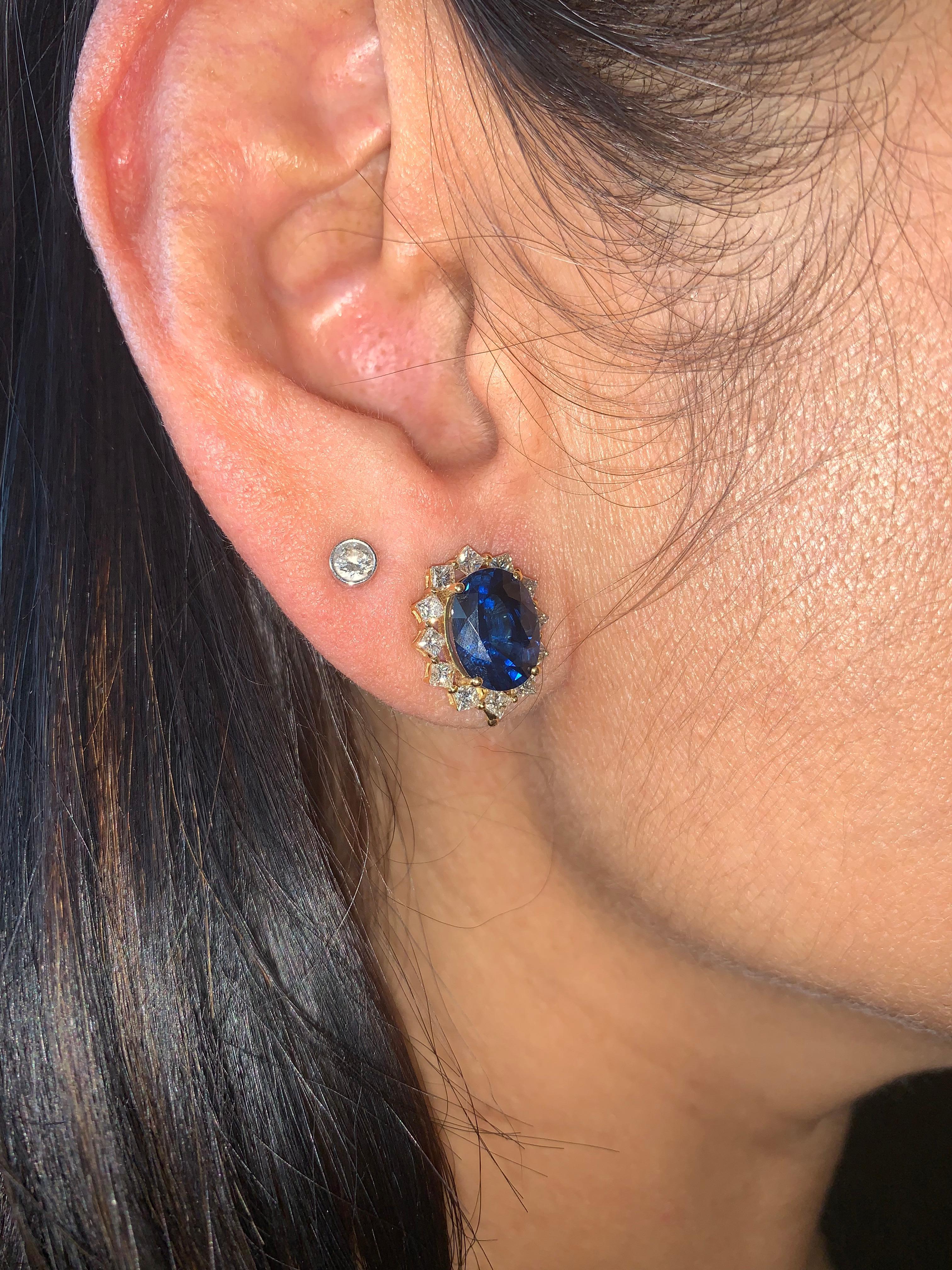 Oval Cut Blue Sapphire Stud Earrings with Diamond in 18 Karat Yellow Gold For Sale