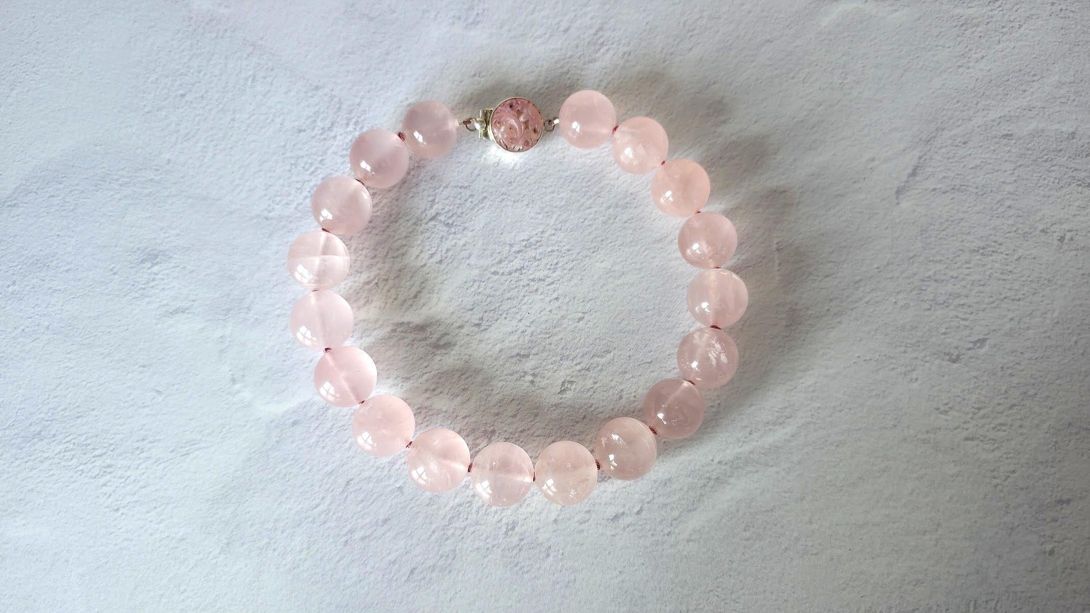 Collana di quarzo rosa Madagascar Ice in vendita 3