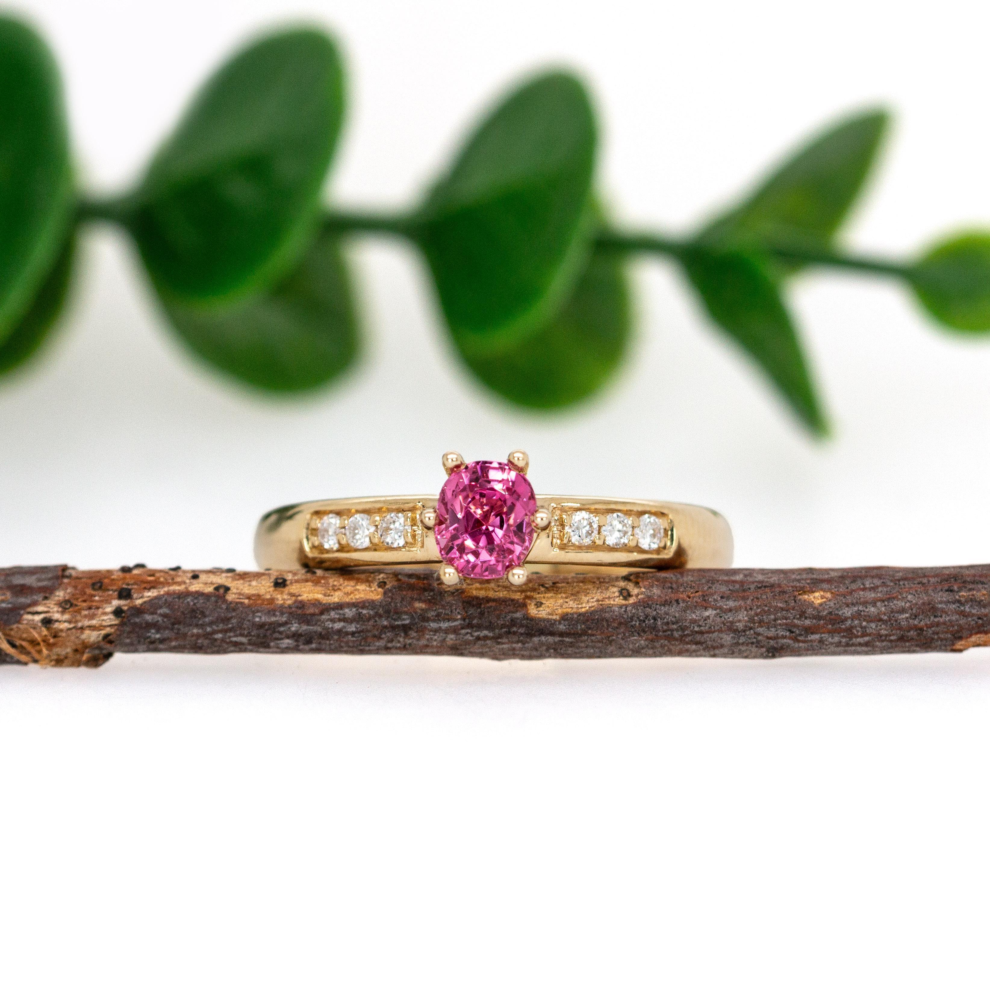 Contemporary Madagascar Pink Spinel Ring with Natural Diamond Accents in 14K Solid Gold For Sale