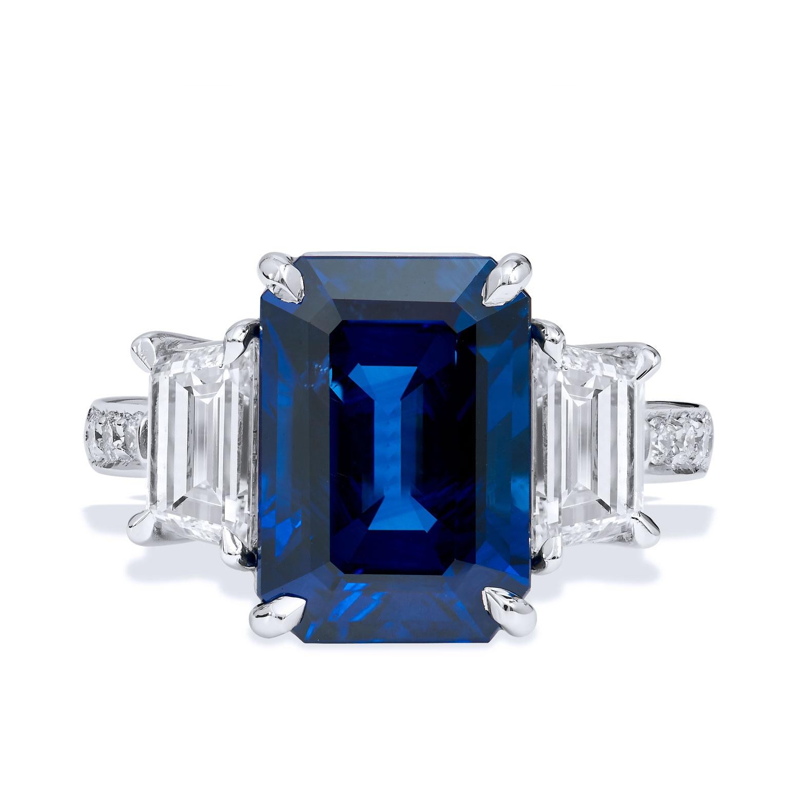 Madagascar Royal Blue Sapphire Diamond Ring Handmade In New Condition For Sale In Miami, FL