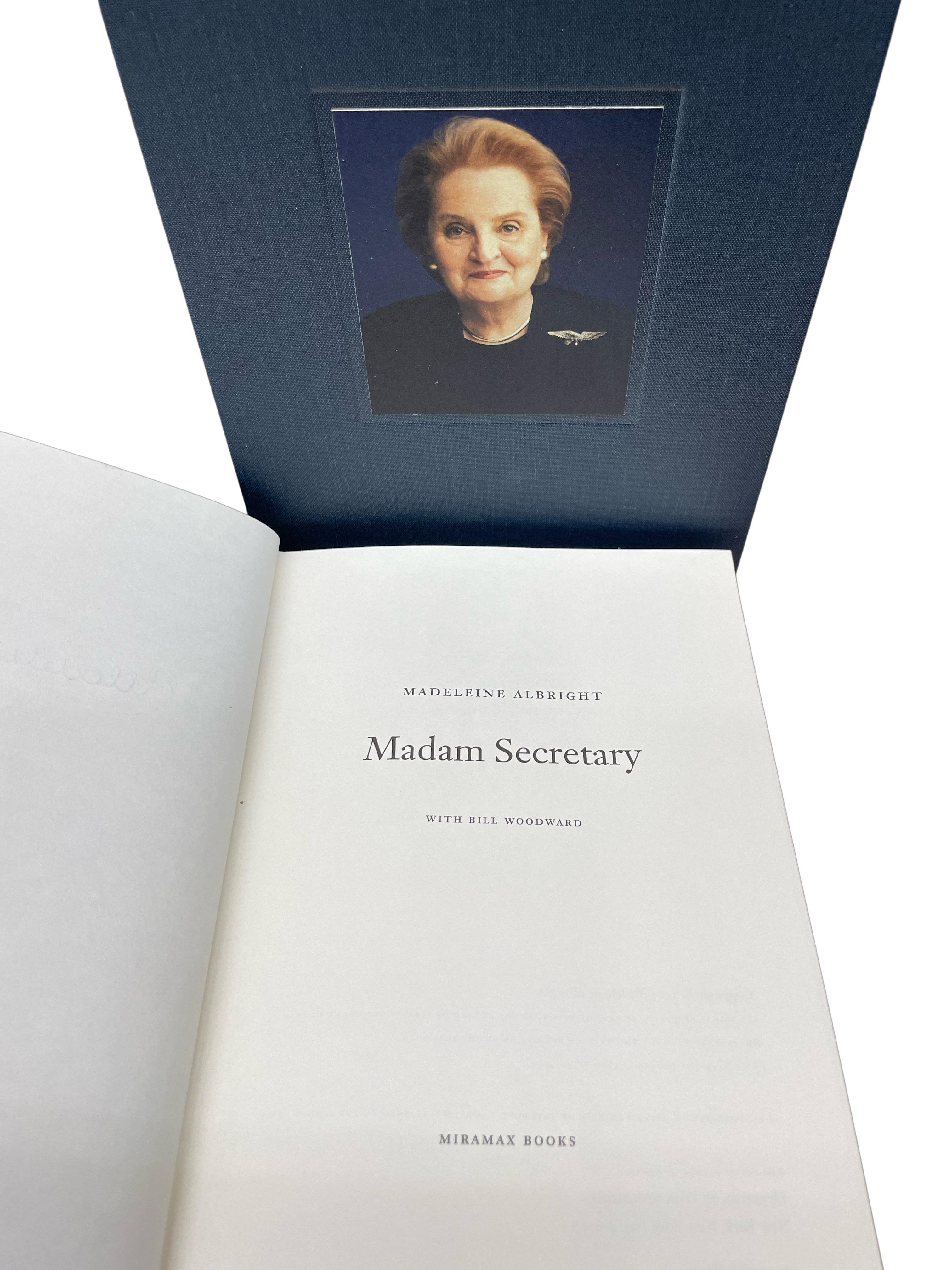 XXIe siècle et contemporain Secrétaire de Madame, signée par Madeleine Albright, première édition, 2003 en vente
