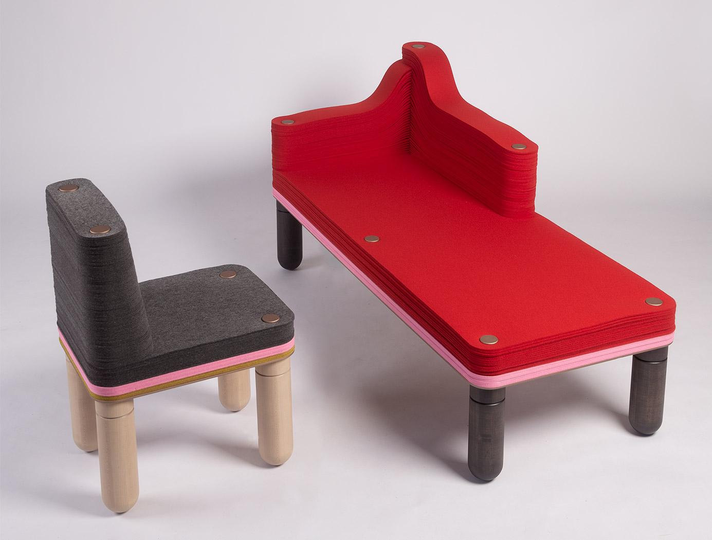 Chaise longue Madame D en feutre et bois, Drake/Anderson à Stackabl en vente 2