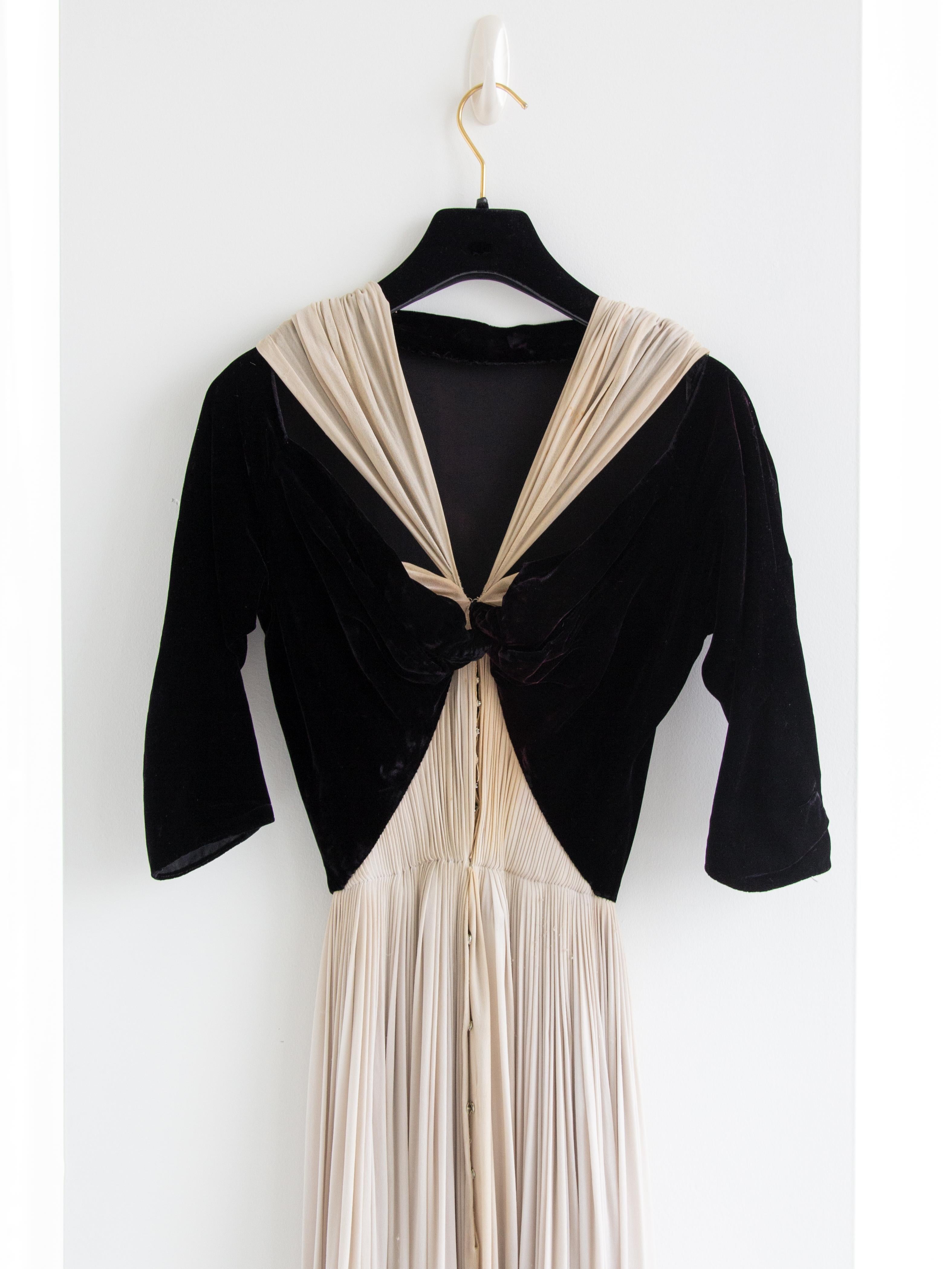 Women's Madame Gres 1954 Personally Owned Black Velvet Grey Silk Draped Pleated Gown For Sale