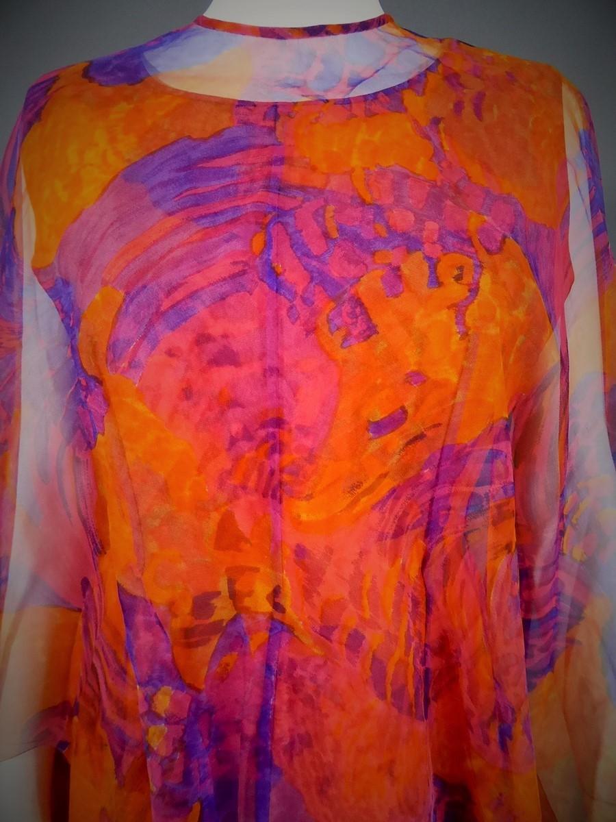 Robe de soirée en mousseline imprimée de Madame Grès Haute Couture Circa 1970 en vente 8