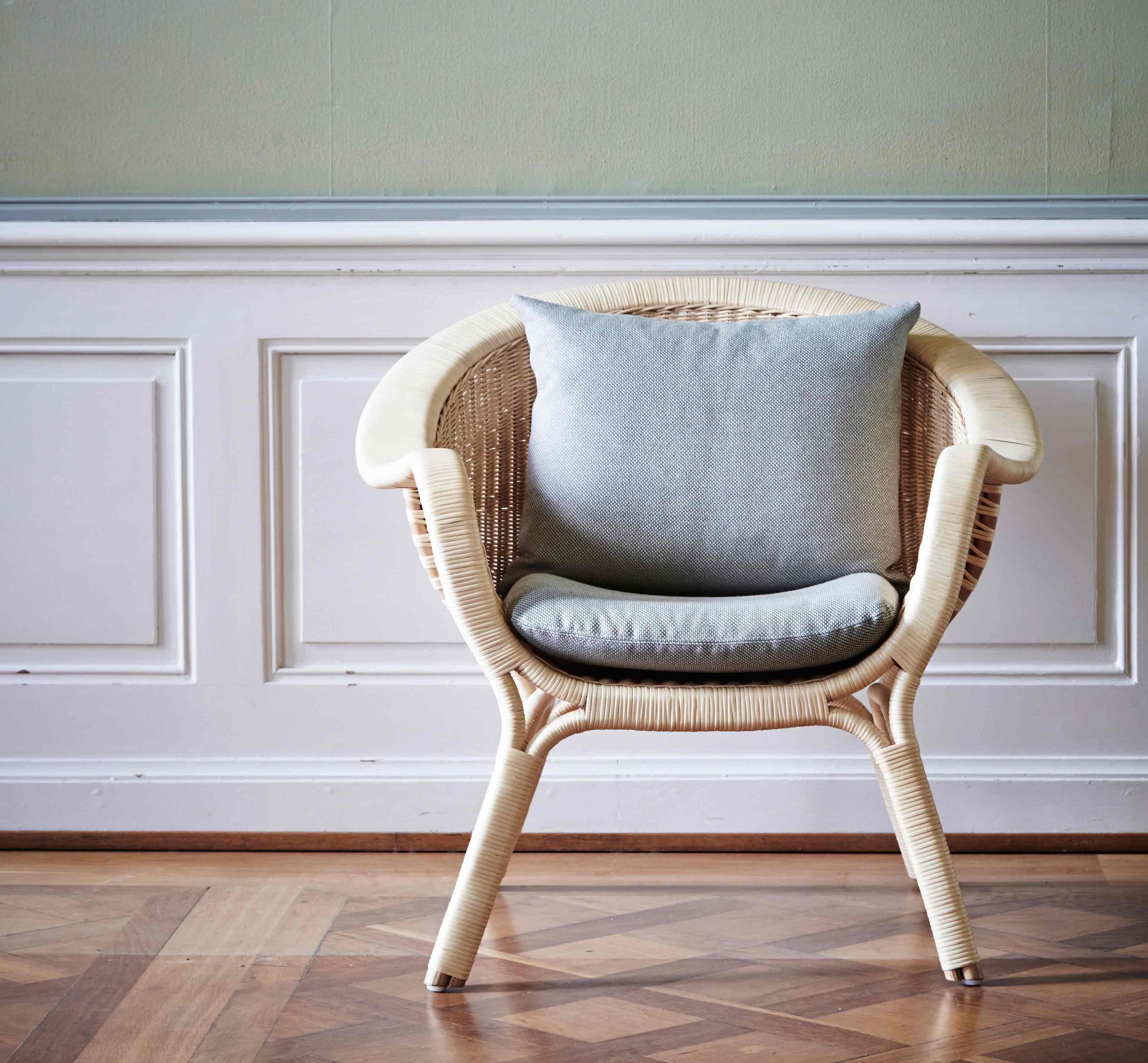 Fauteuil de salon Madame de Nanna Ditzel, nouvelle édition en vente 1