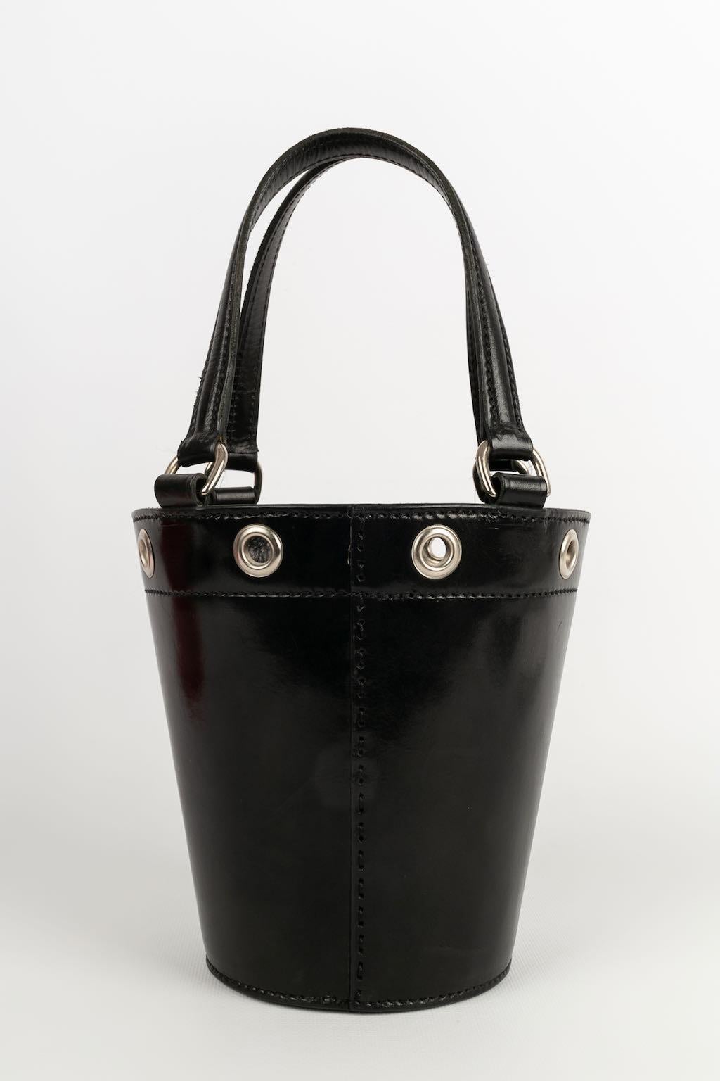Women's Maddlers Union bucket bag