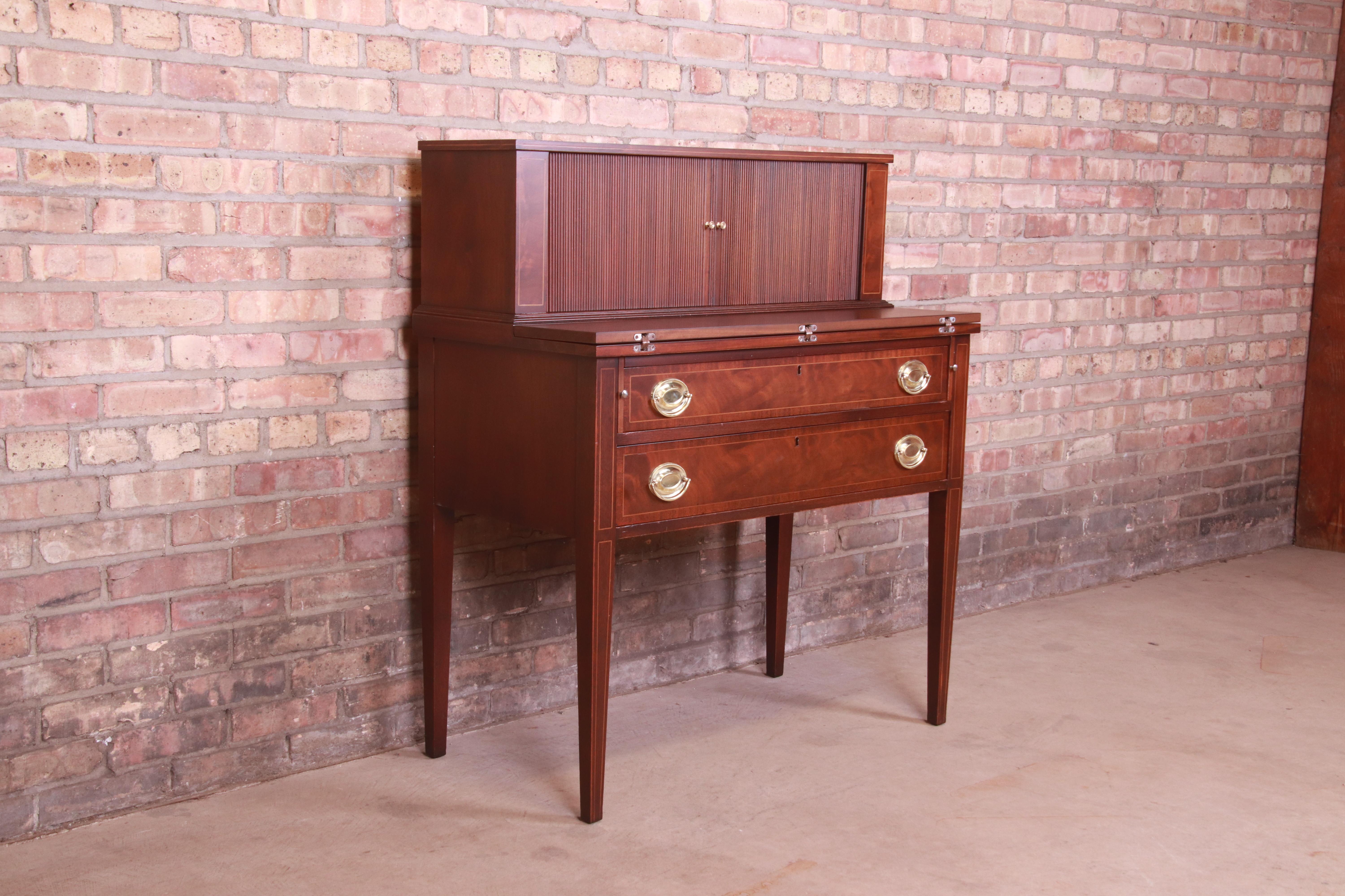 American Maddox Hepplewhite Banded Mahogany Tambour Door Desk