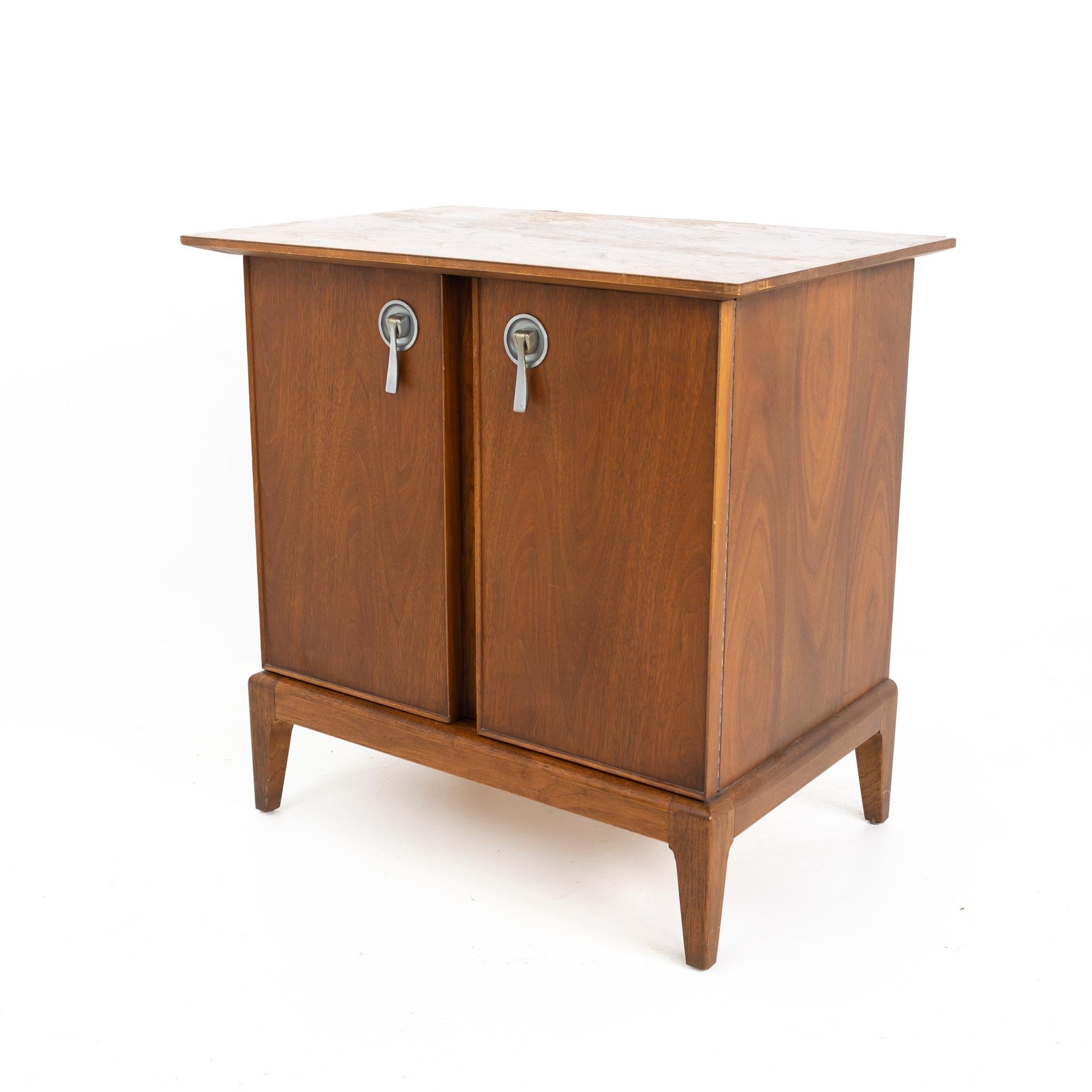 Mid-Century Modern Maddox Mid Century Walnut and Stainless Nightstand For Sale