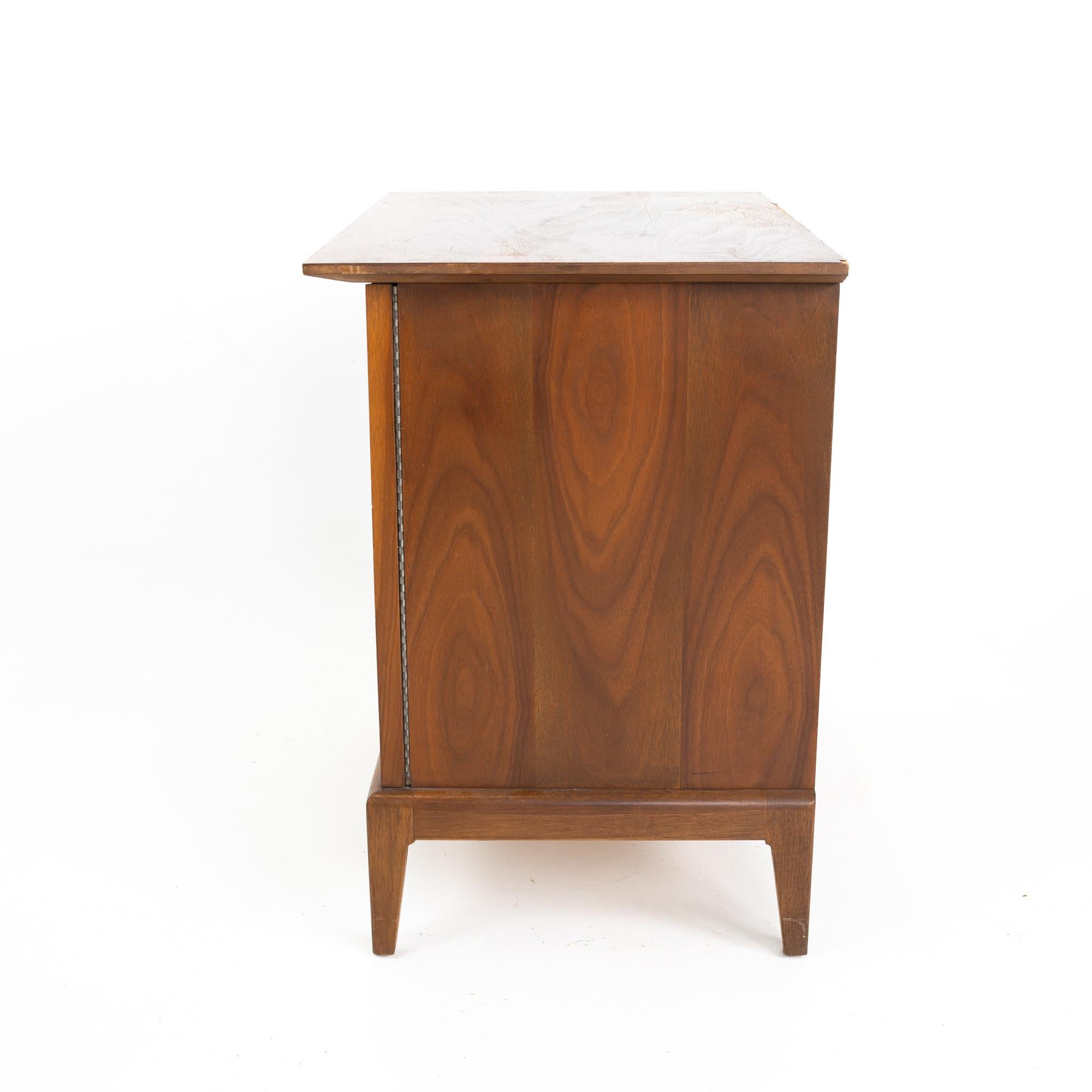 Maddox Mid Century Walnut and Stainless Nightstand In Good Condition For Sale In Countryside, IL