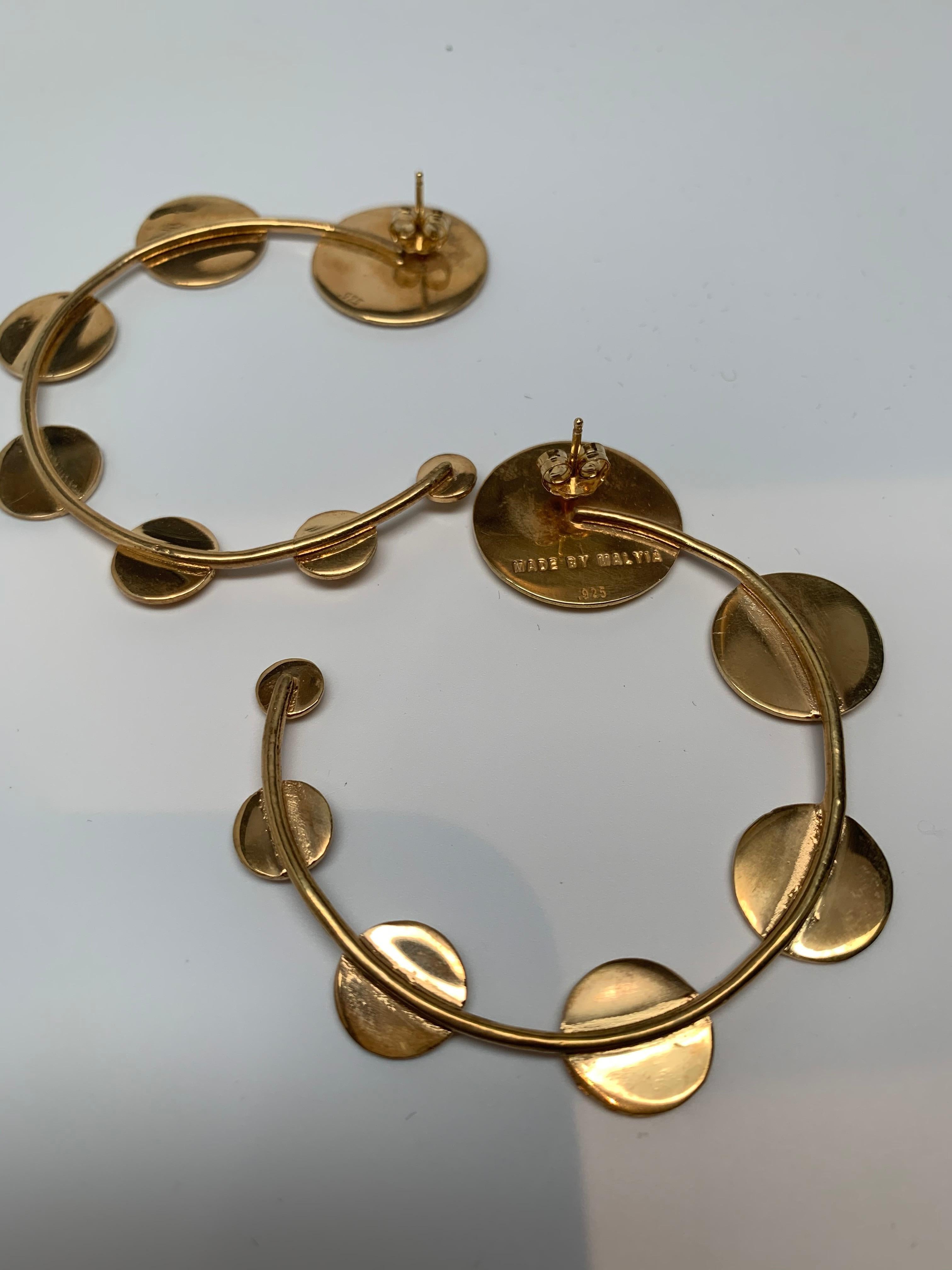 Made by Malyia 14 Karat Gold Vermeil Revolution Hoop In New Condition For Sale In Brooklyn, NY