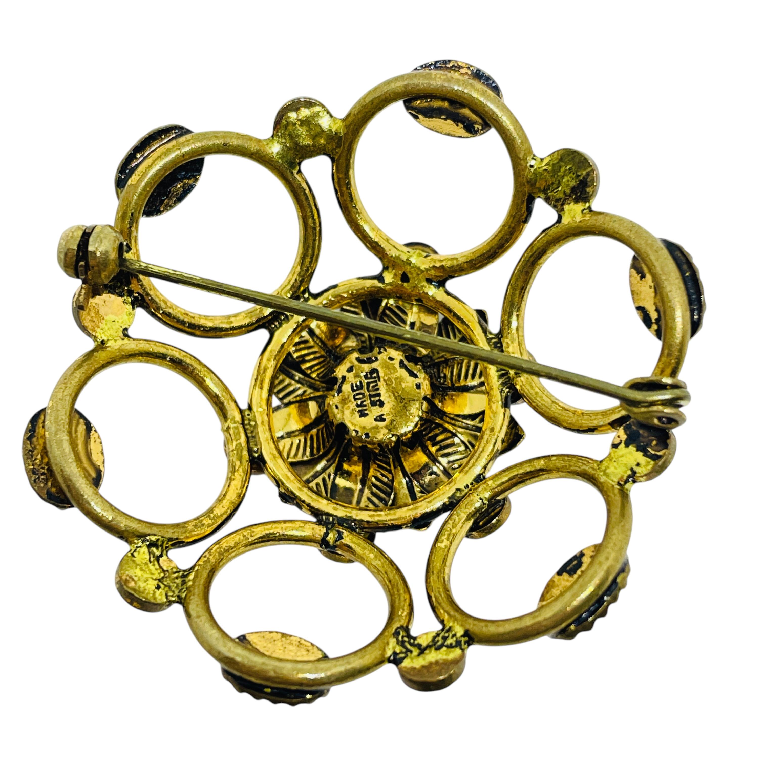 MADE IN AUSTRIA signierte goldfarbene Emaille Designer-Brosche im Zustand „Gut“ im Angebot in Palos Hills, IL