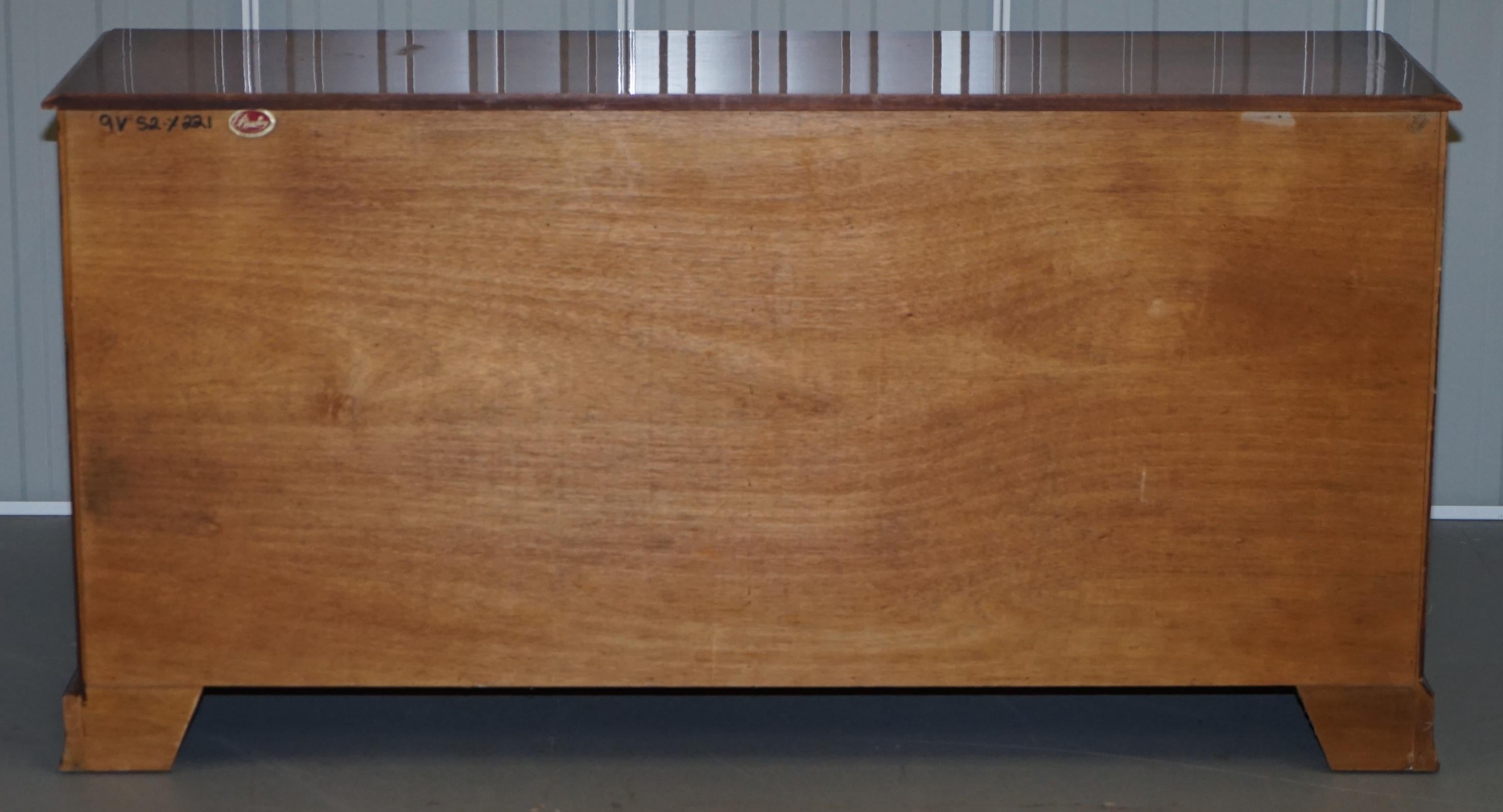 Made in England Bradley Furniture Burr Yew Wood Triple Drawer Sideboard Cupboard 4
