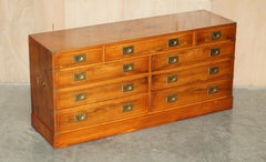 MADE IN ENGLAND ViNTAGE BURR YEW CAMPAÑA MILITAR MUEBLE DE ESCRITORIO