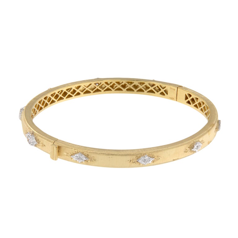 Made in Italy 18 Karat Yellow Gold Florentine Finish Diamond Bangle