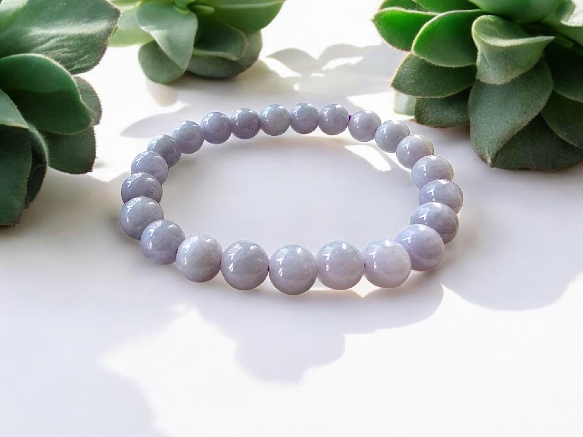 MADE IN JAPAN 8mm Beads Lavender Purple Burmese A-Jade Beaded Bracelet For Sale 5